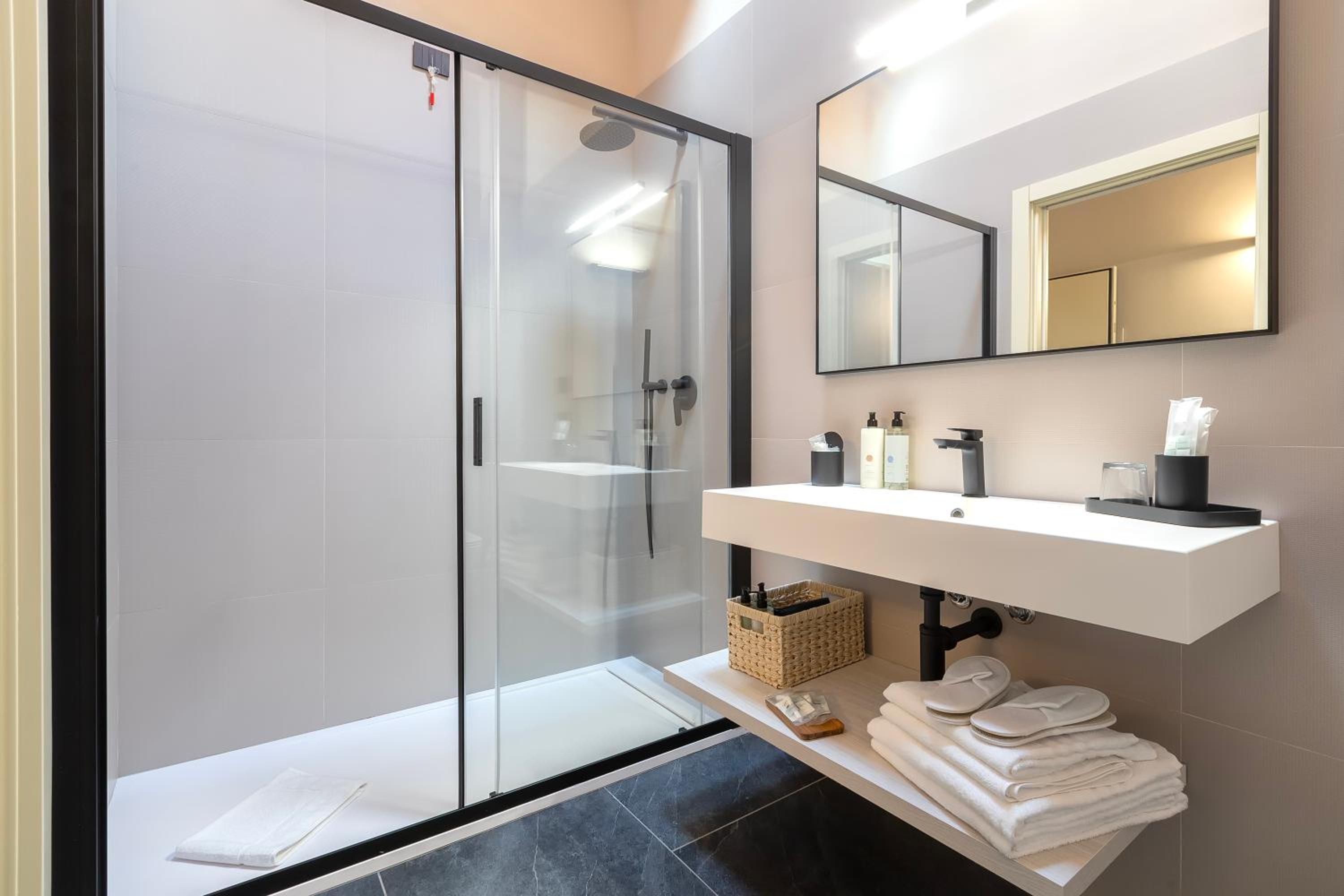 Mesbeglia Luxury Rooms