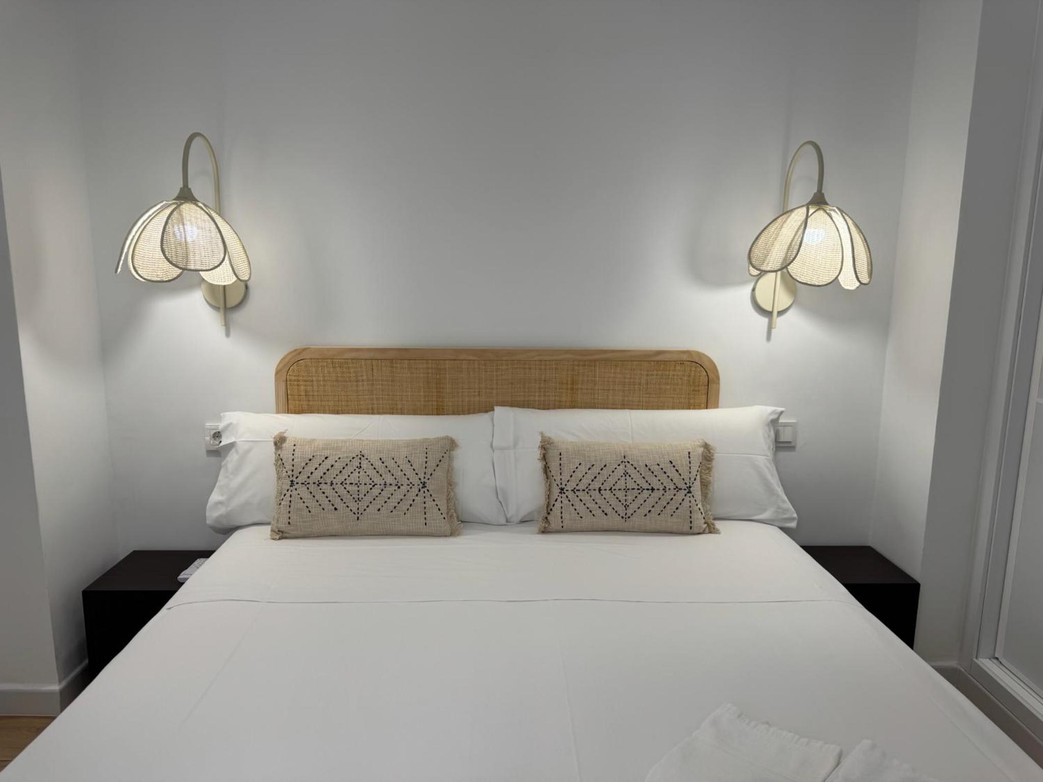 Deanes Califa Suites
