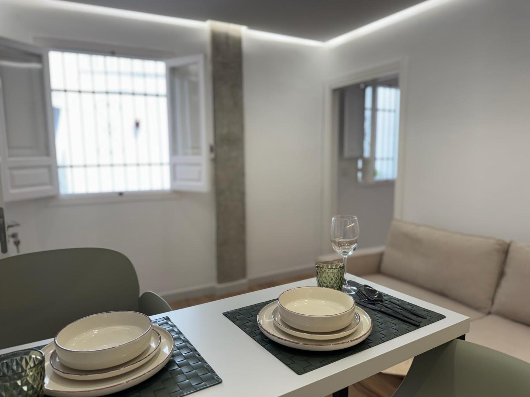 Deanes Califa Suites