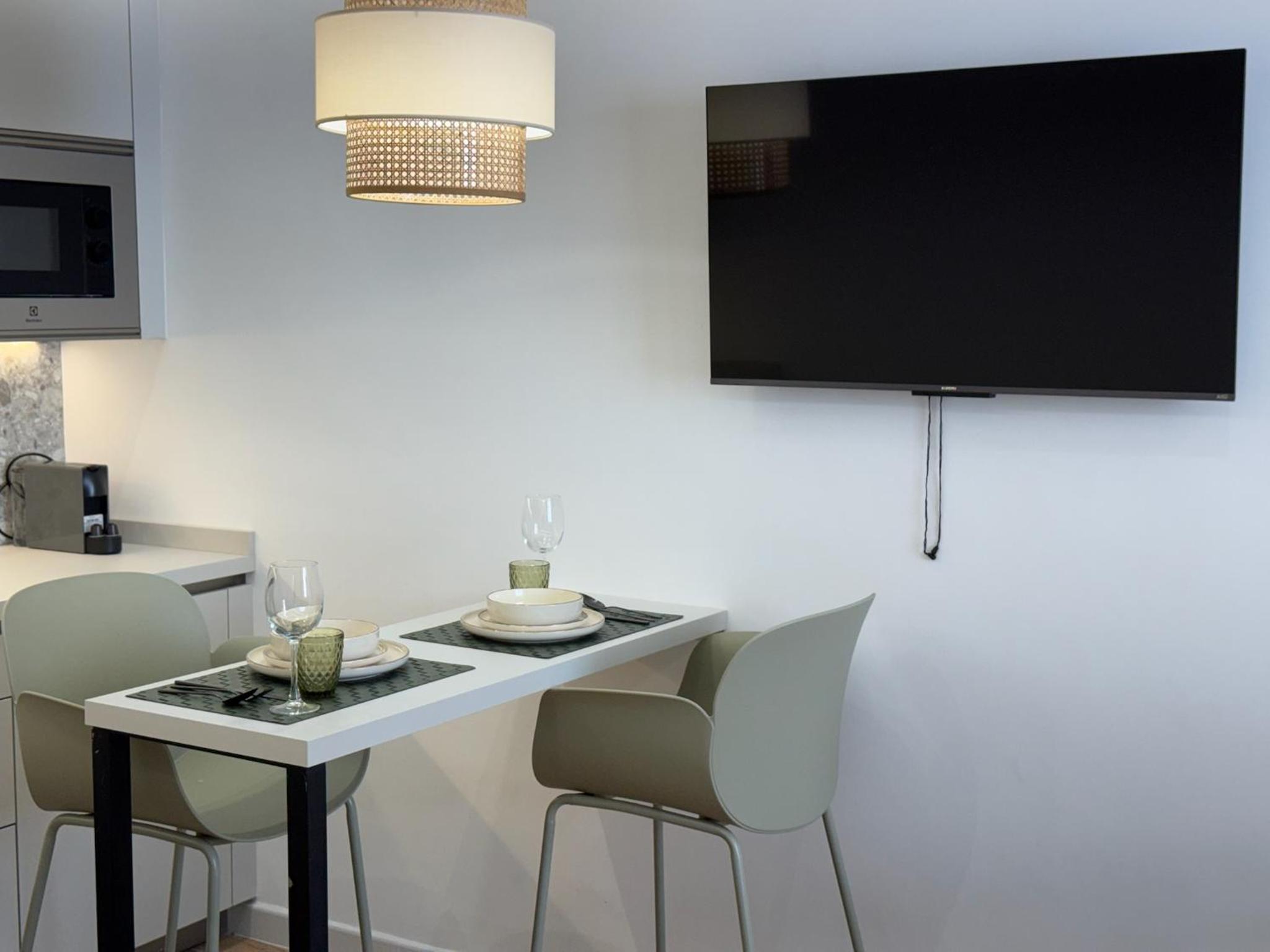 Deanes Califa Suites