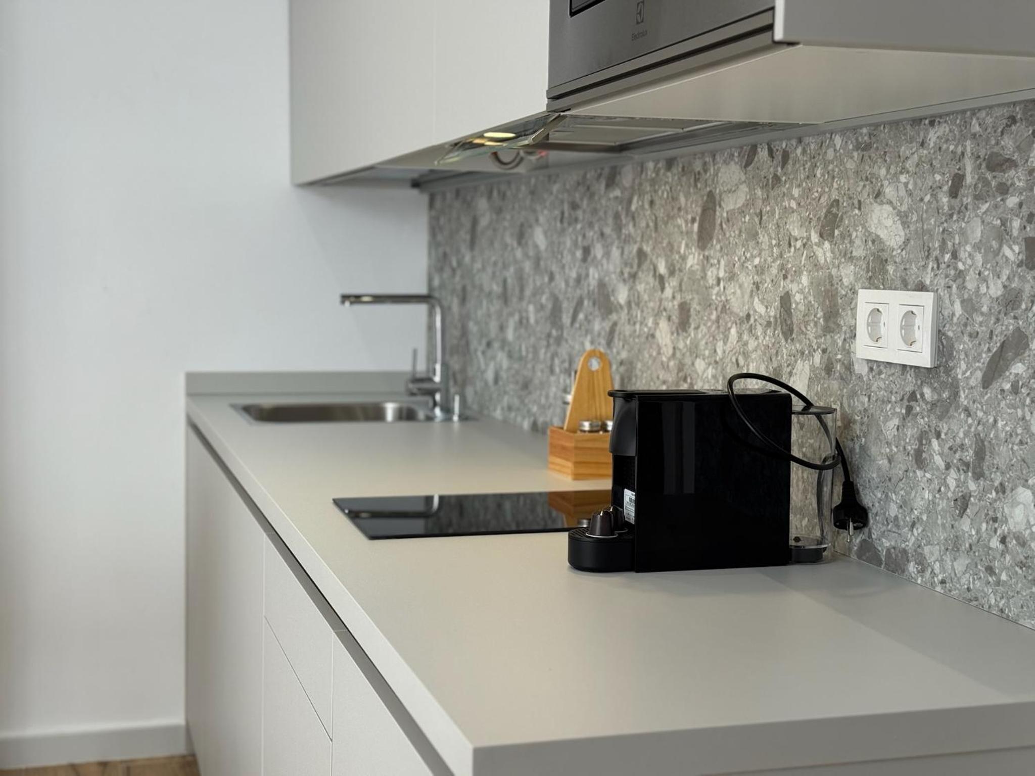 Deanes Califa Suites