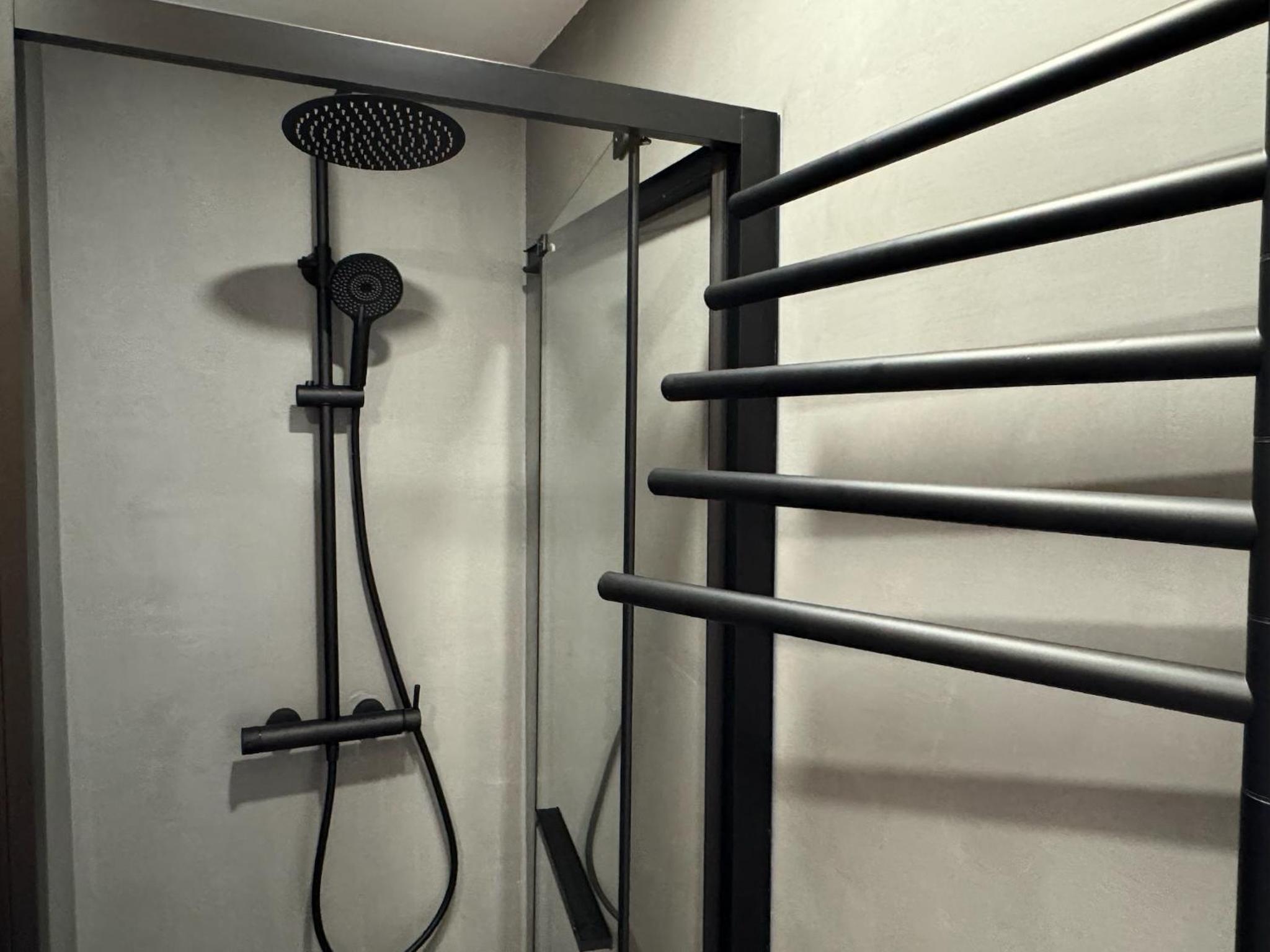 Deanes Califa Suites