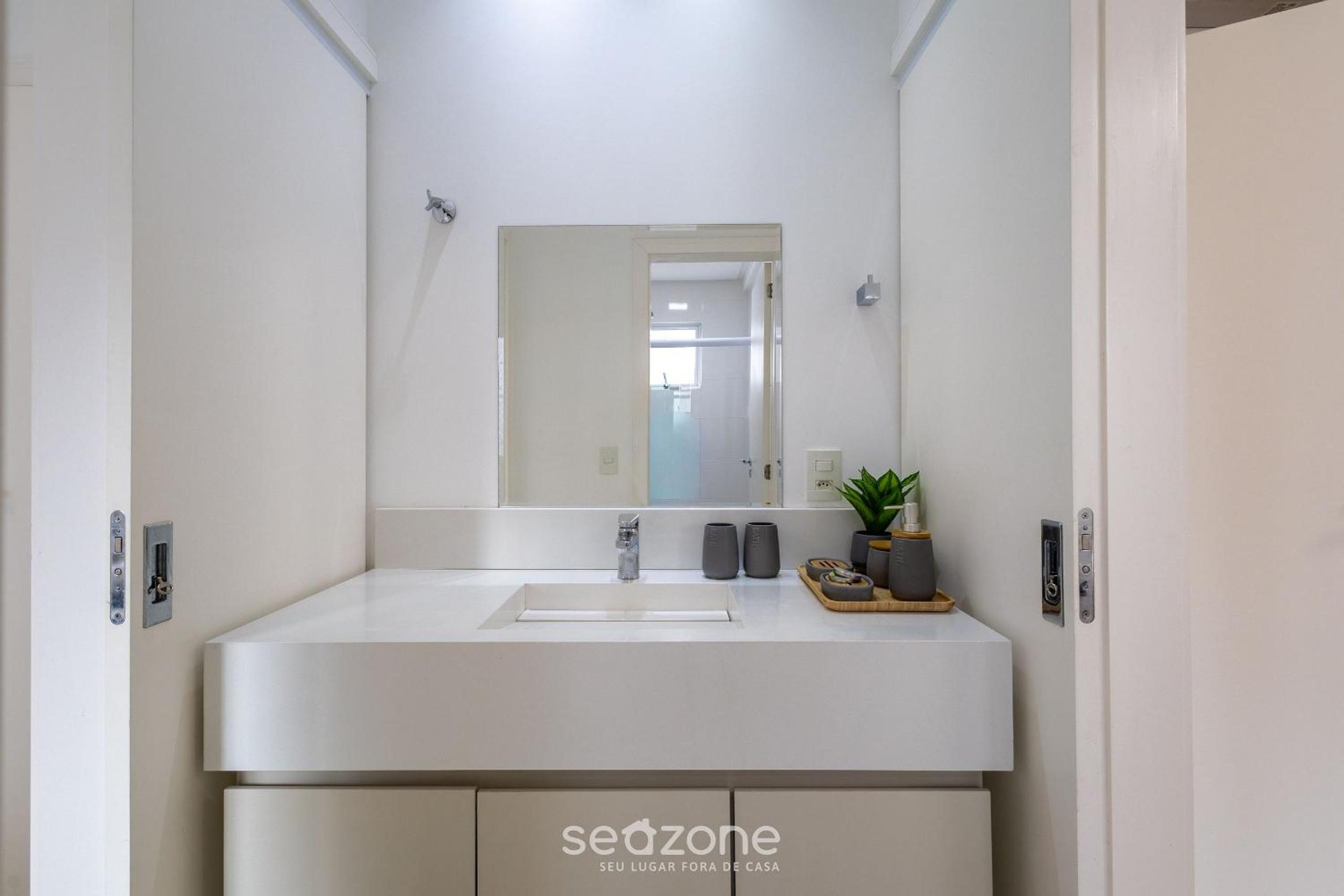 3BR High-end Apt in BC - GTR0301