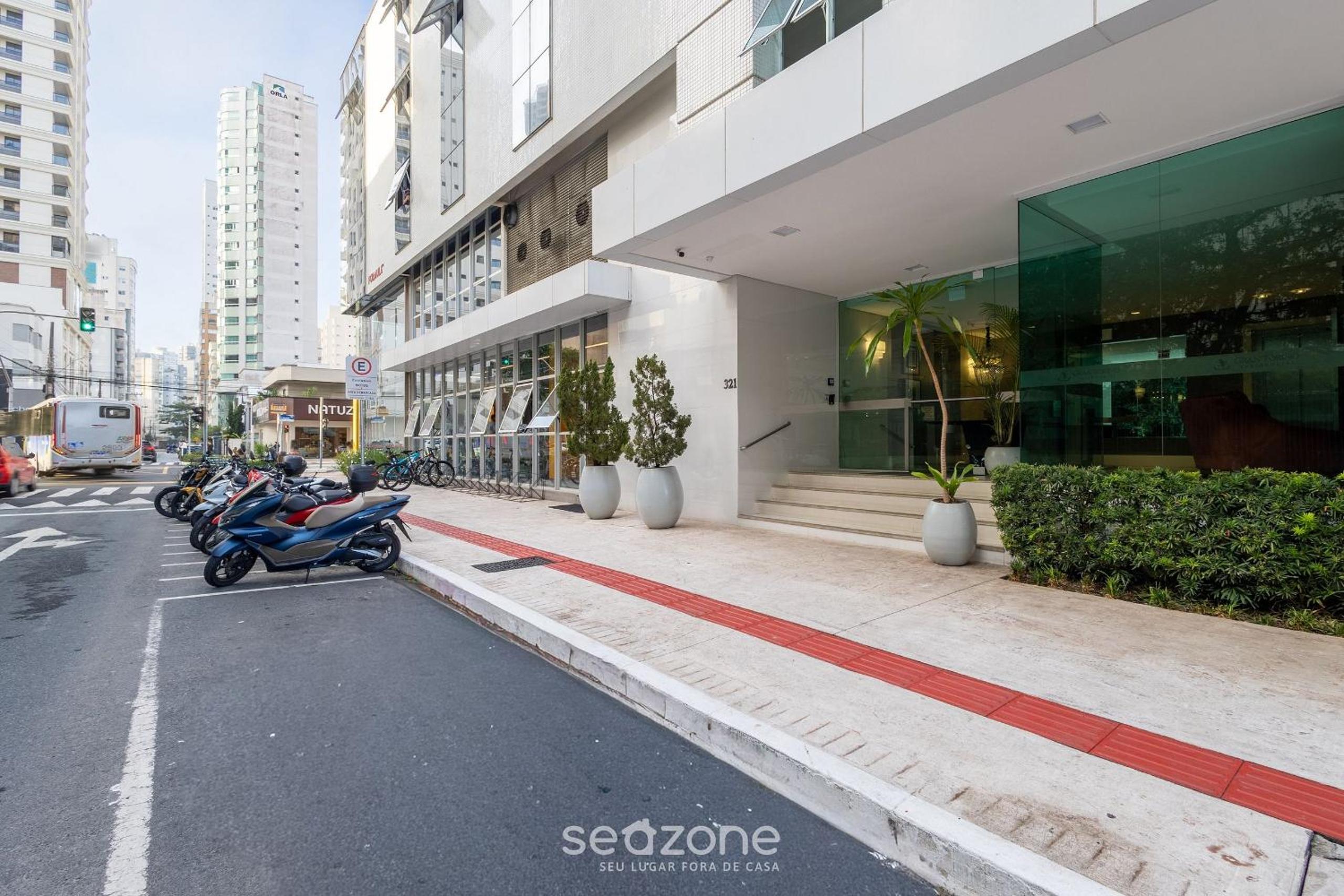 3BR High-end Apt in BC - GTR0301