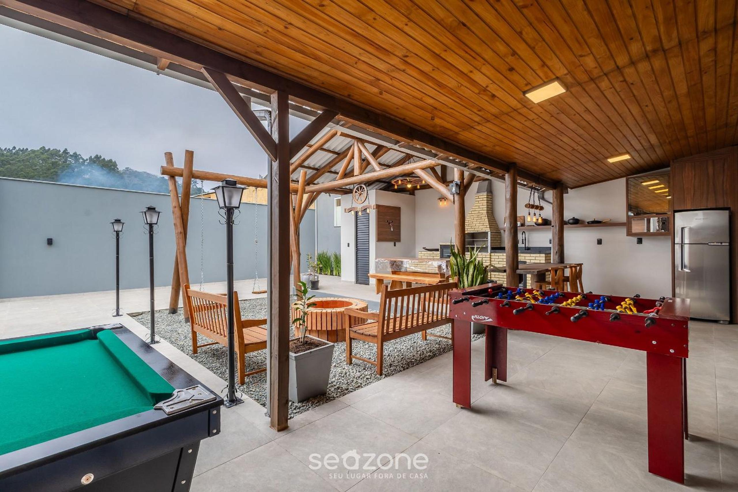 Comfortable and Sophisticated Accommodations Just Minutes from the Beach - VIL