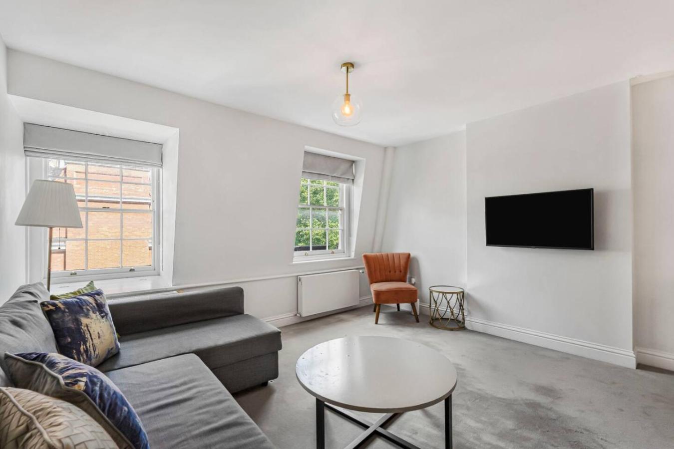 Cadogan Square Penthouse - Best Location