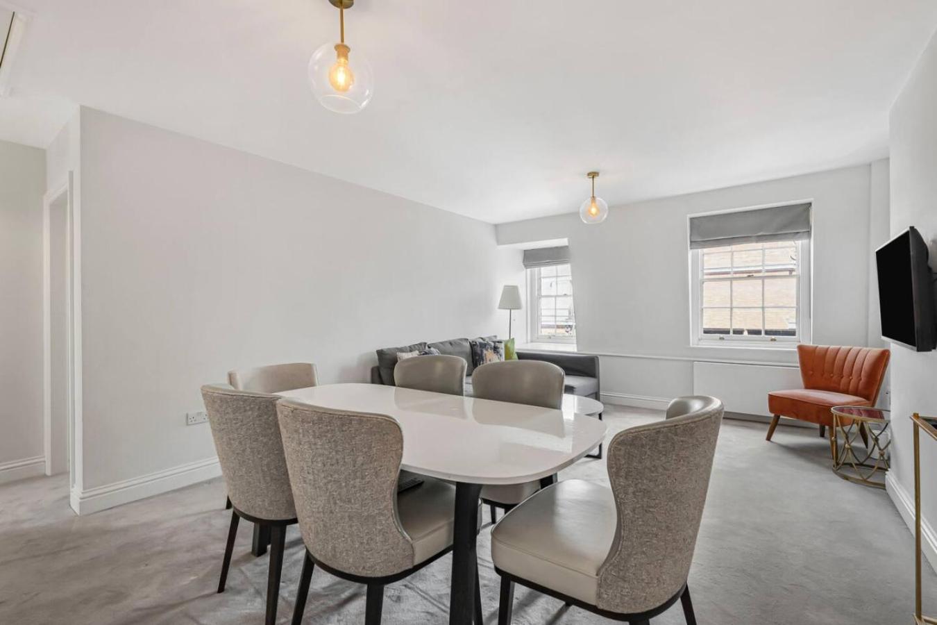 Cadogan Square Penthouse - Best Location
