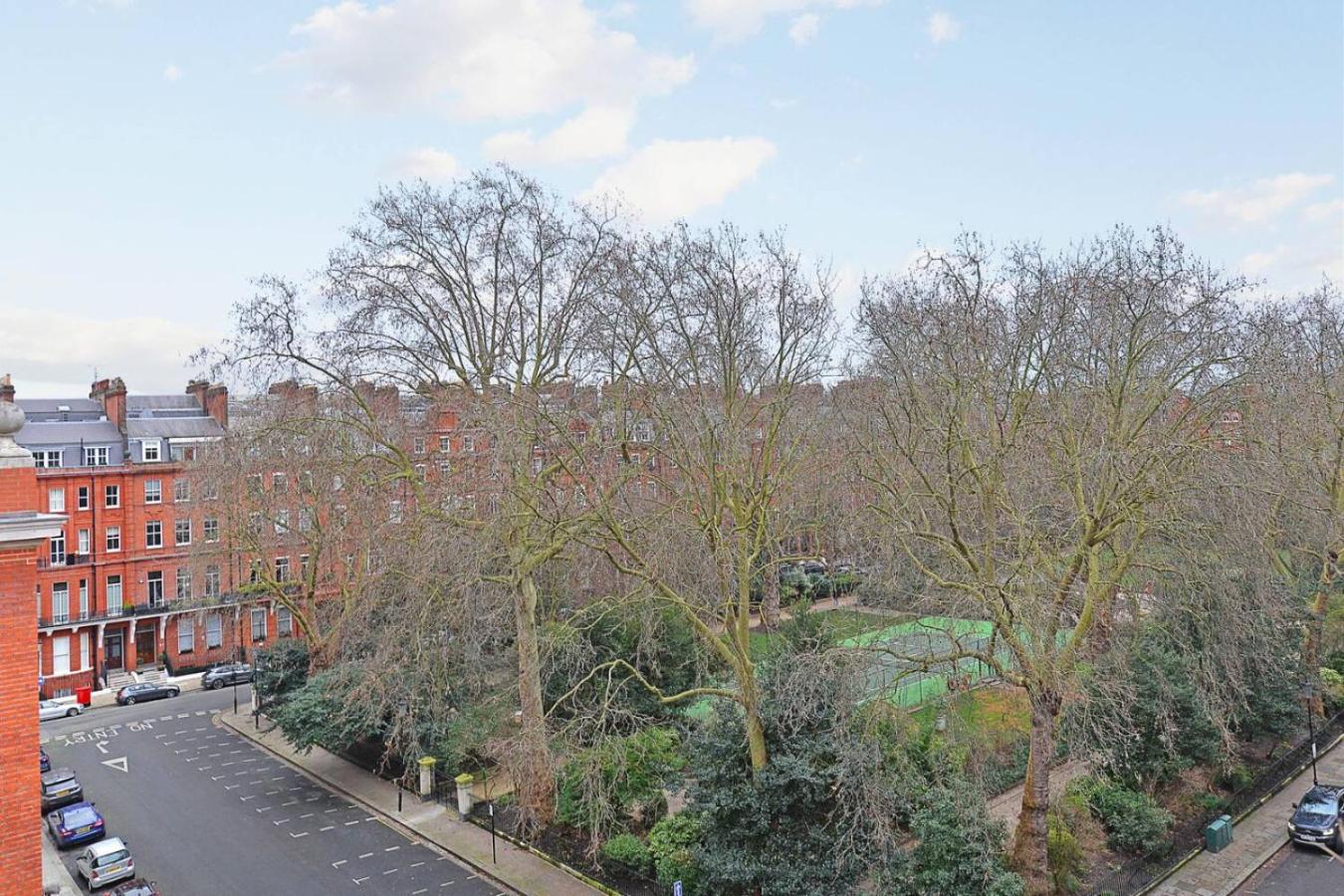 Cadogan Square Penthouse - Best Location