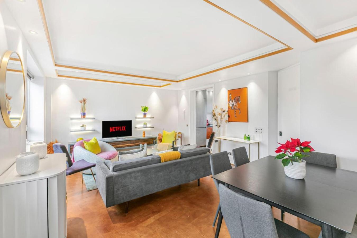Stylish Chelsea Home - Elevator and Best Location