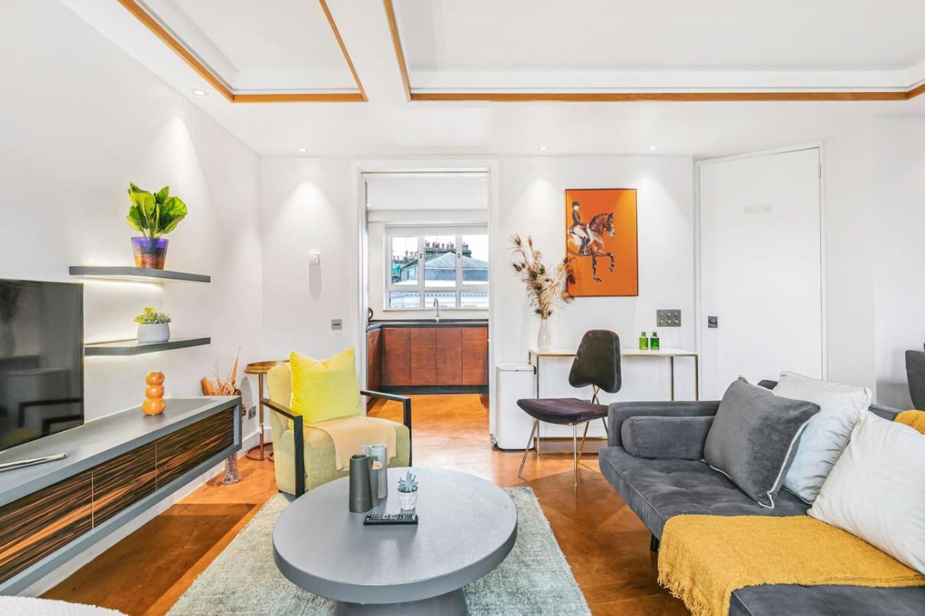 Stylish Chelsea Home - Elevator and Best Location