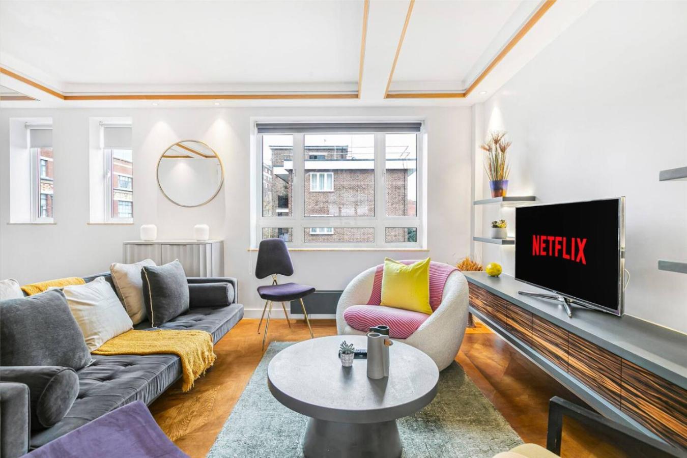 Stylish Chelsea Home - Elevator and Best Location