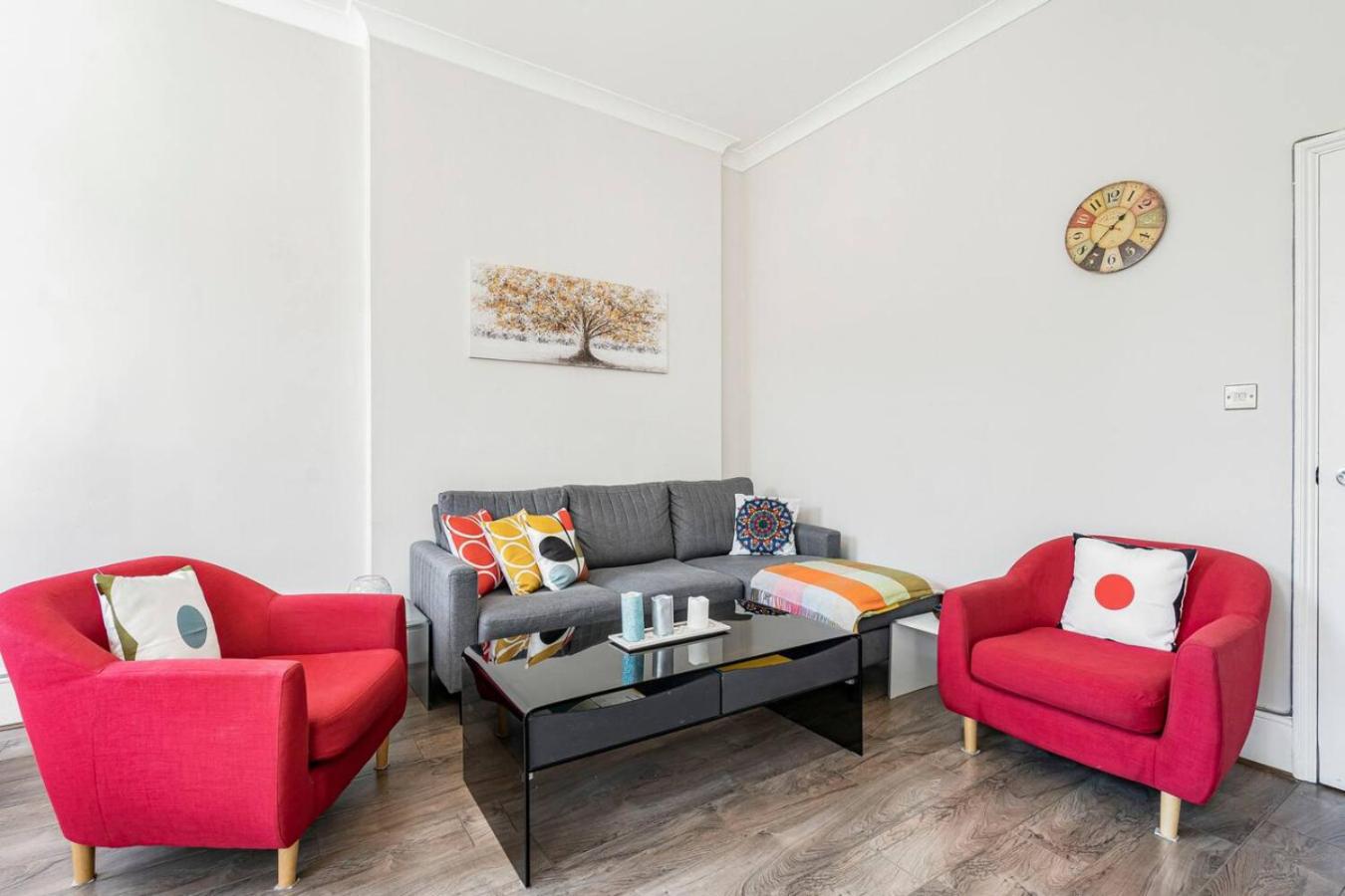 Stylish Kensington Home - Amazing Location