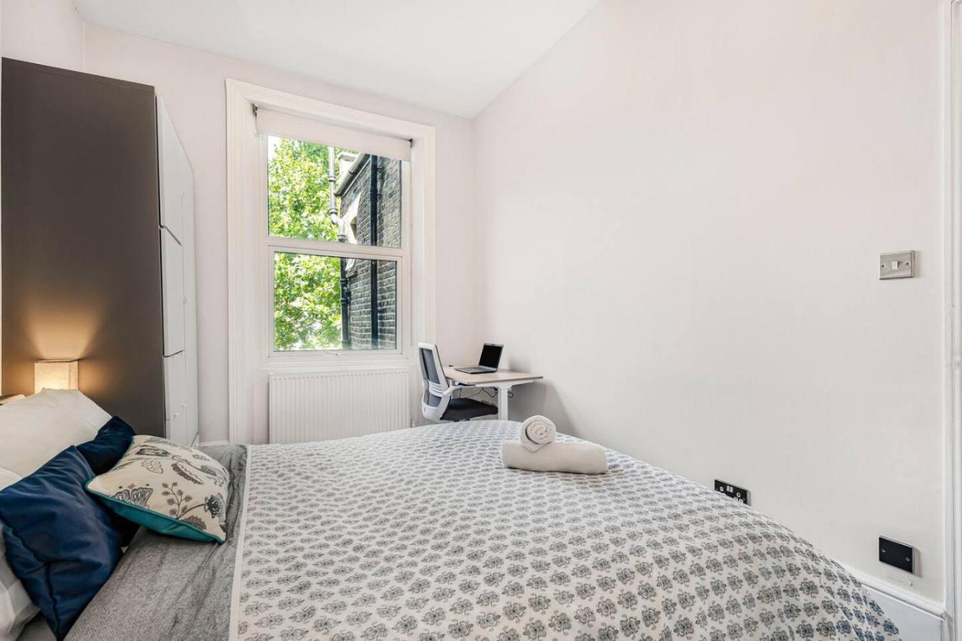 Stylish Kensington Home - Amazing Location