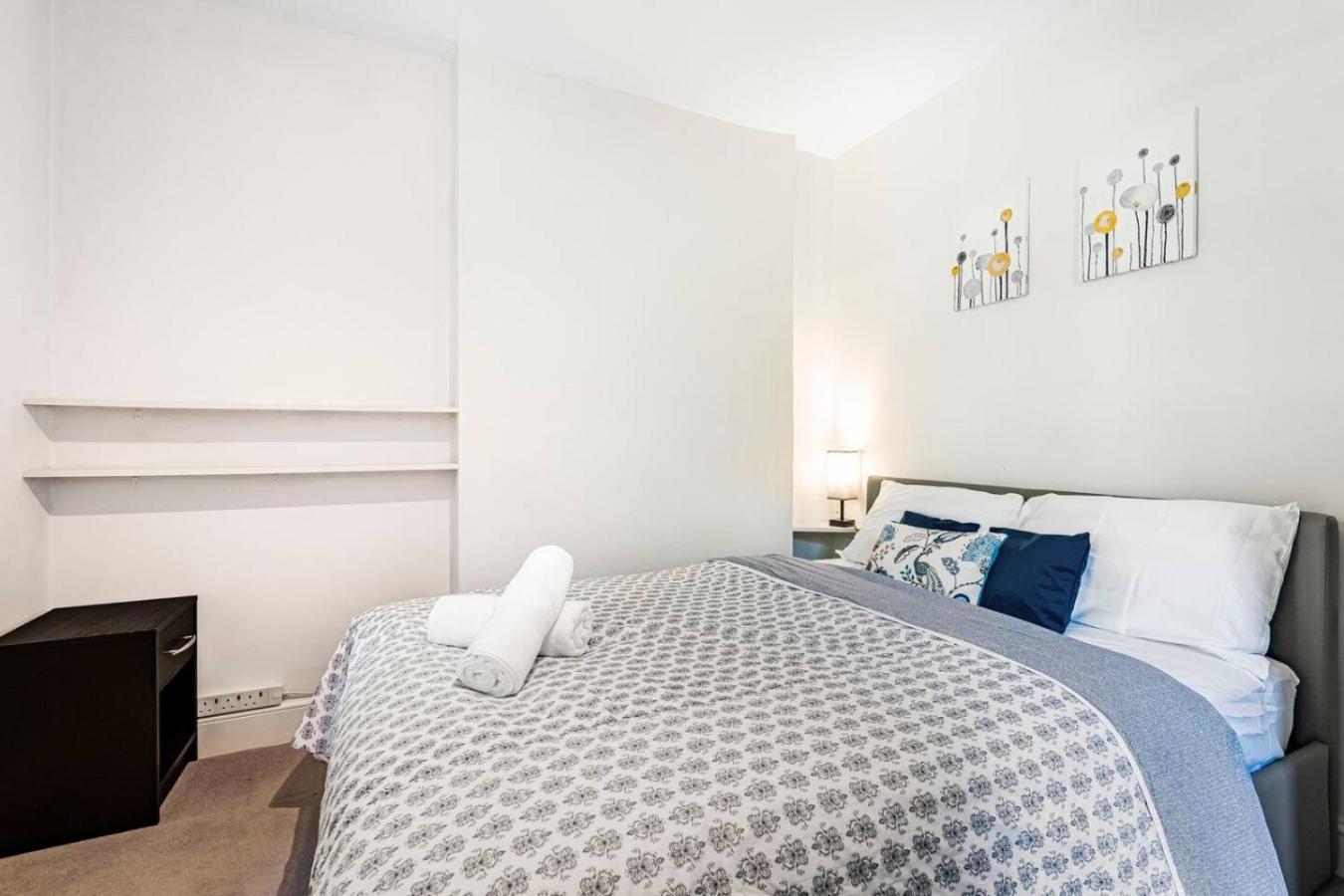 Stylish Kensington Home - Amazing Location