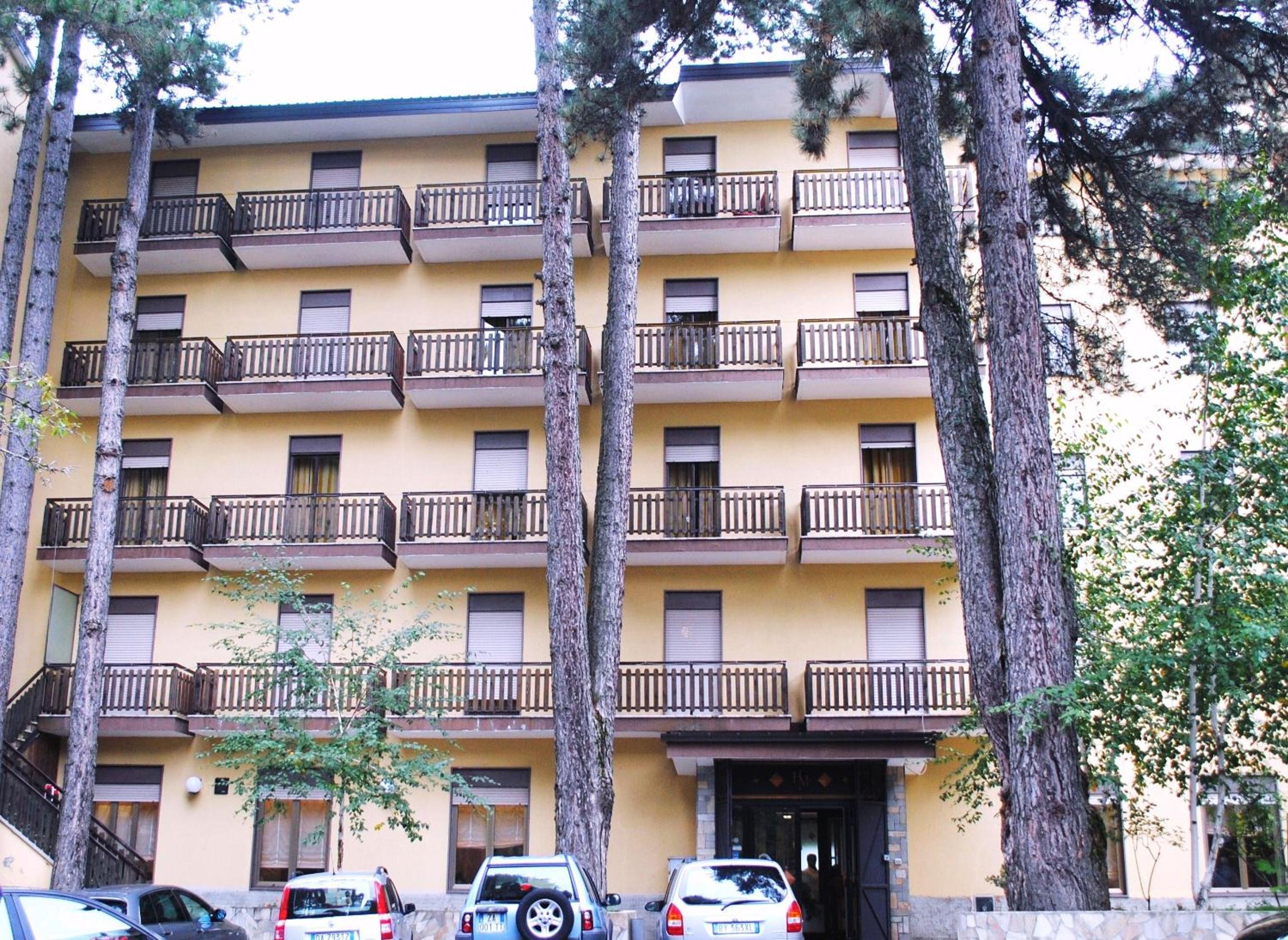 Hotel Meranda - Image 1