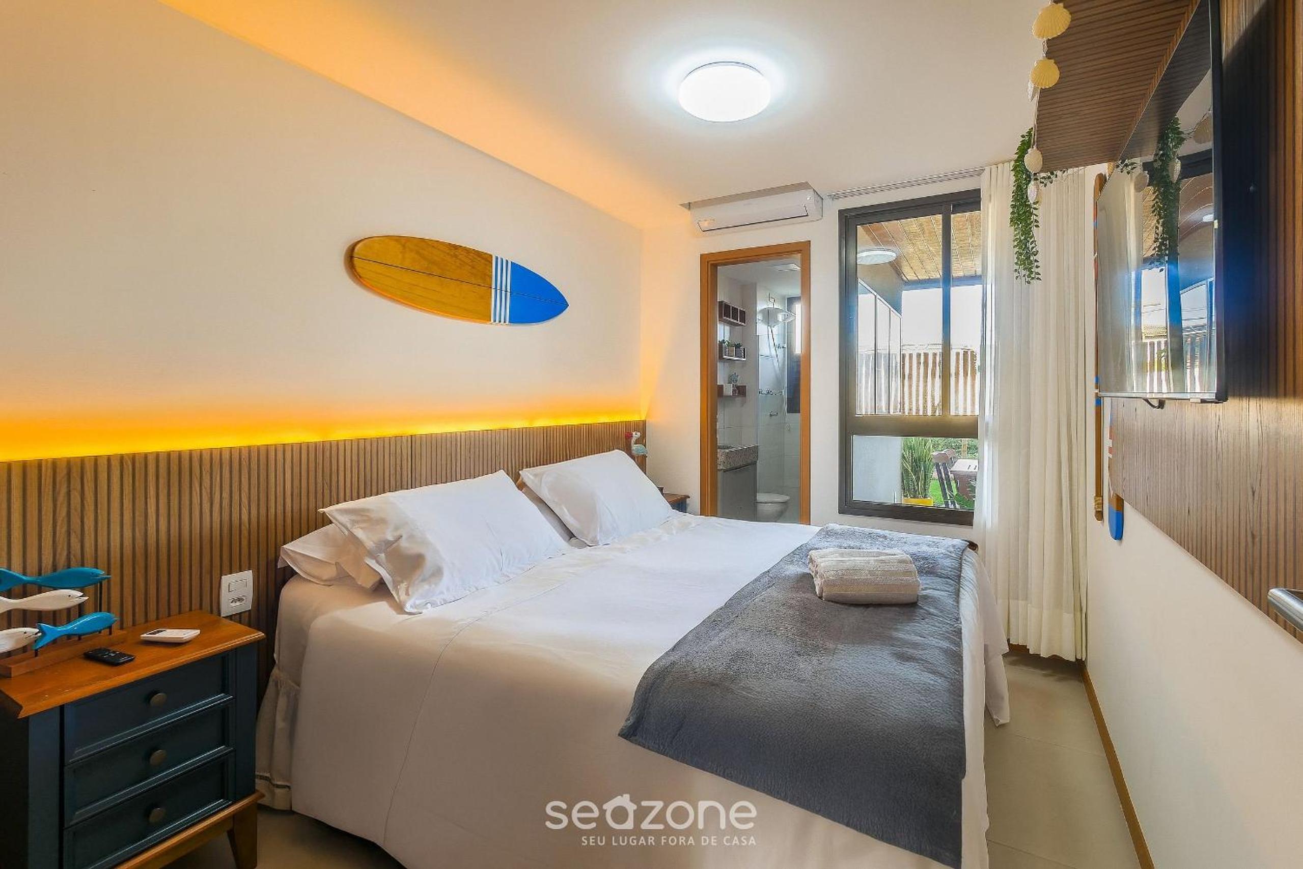 2 Suite Apartment in Condo with Pool EKO0008
