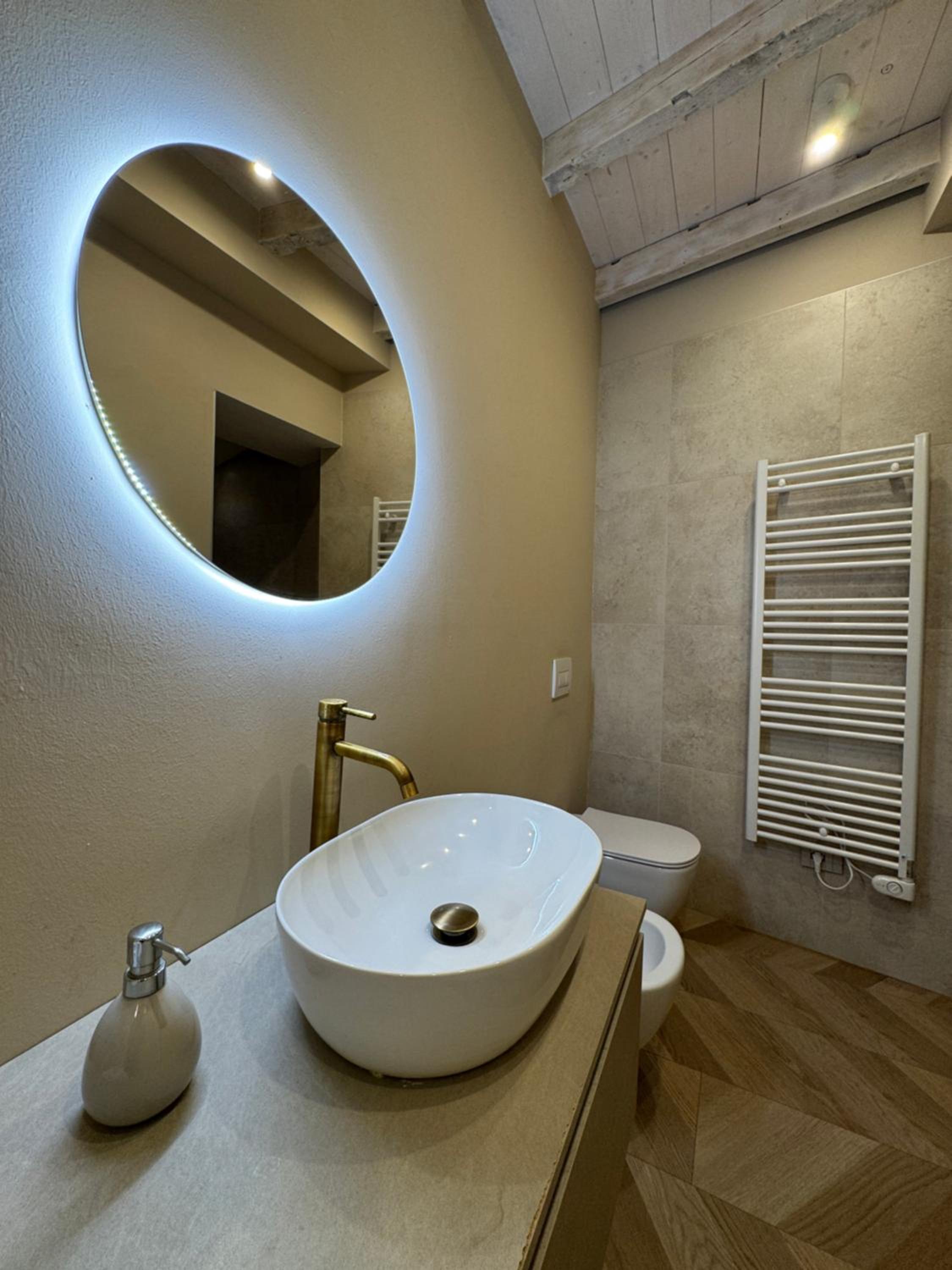 Pedroom Via San Tomaso