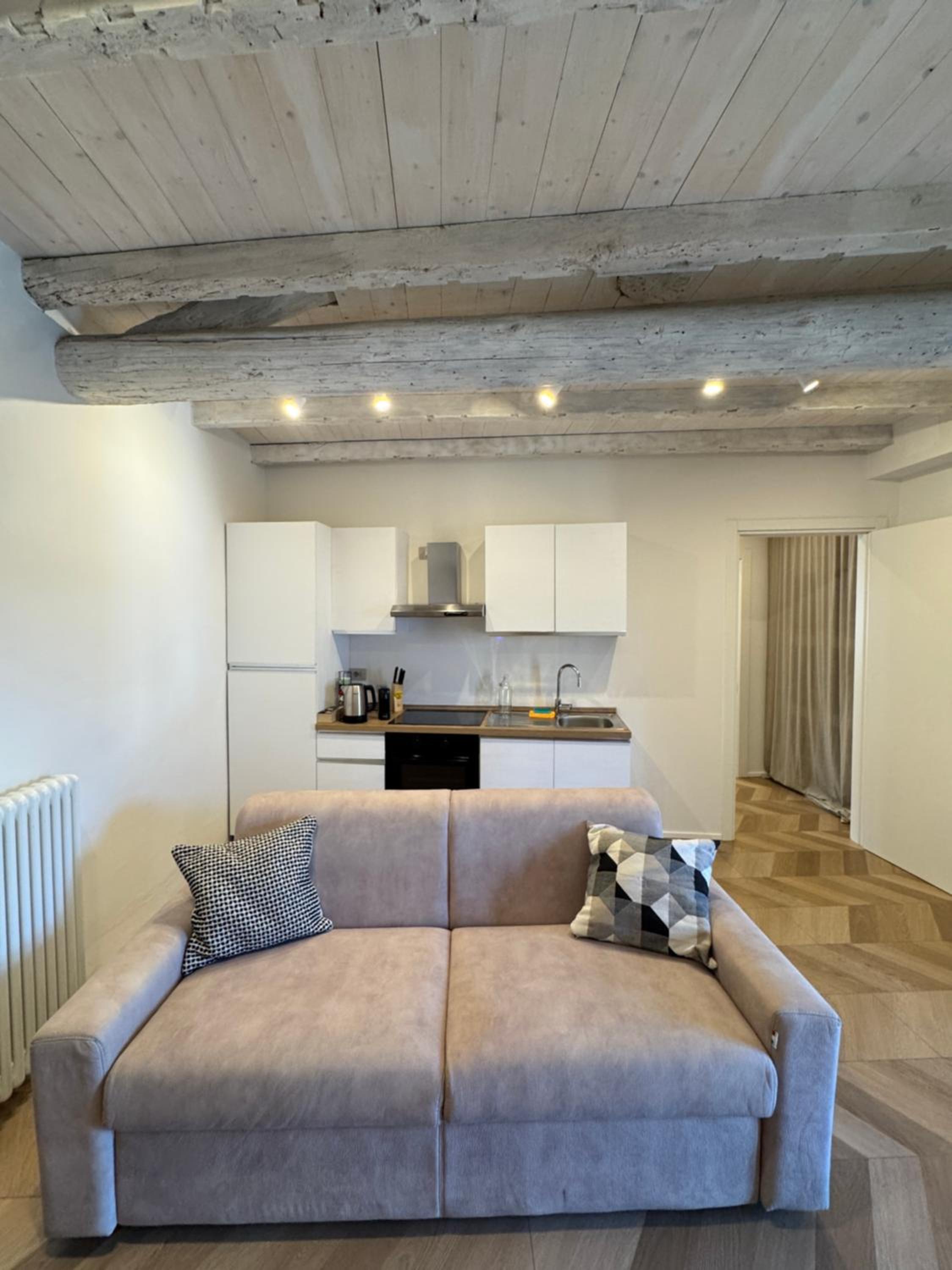 Pedroom Via San Tomaso