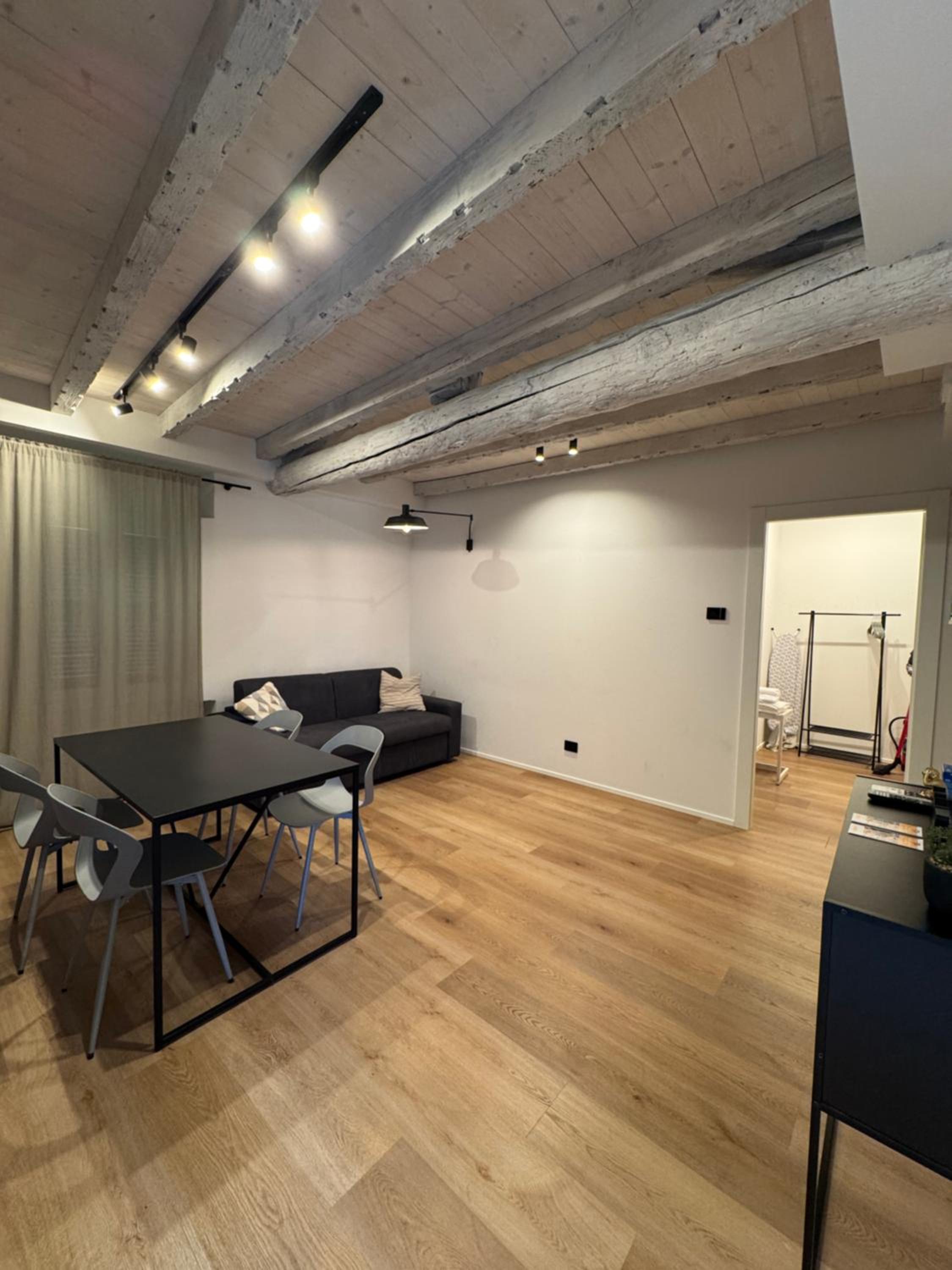 Pedroom Via San Tomaso