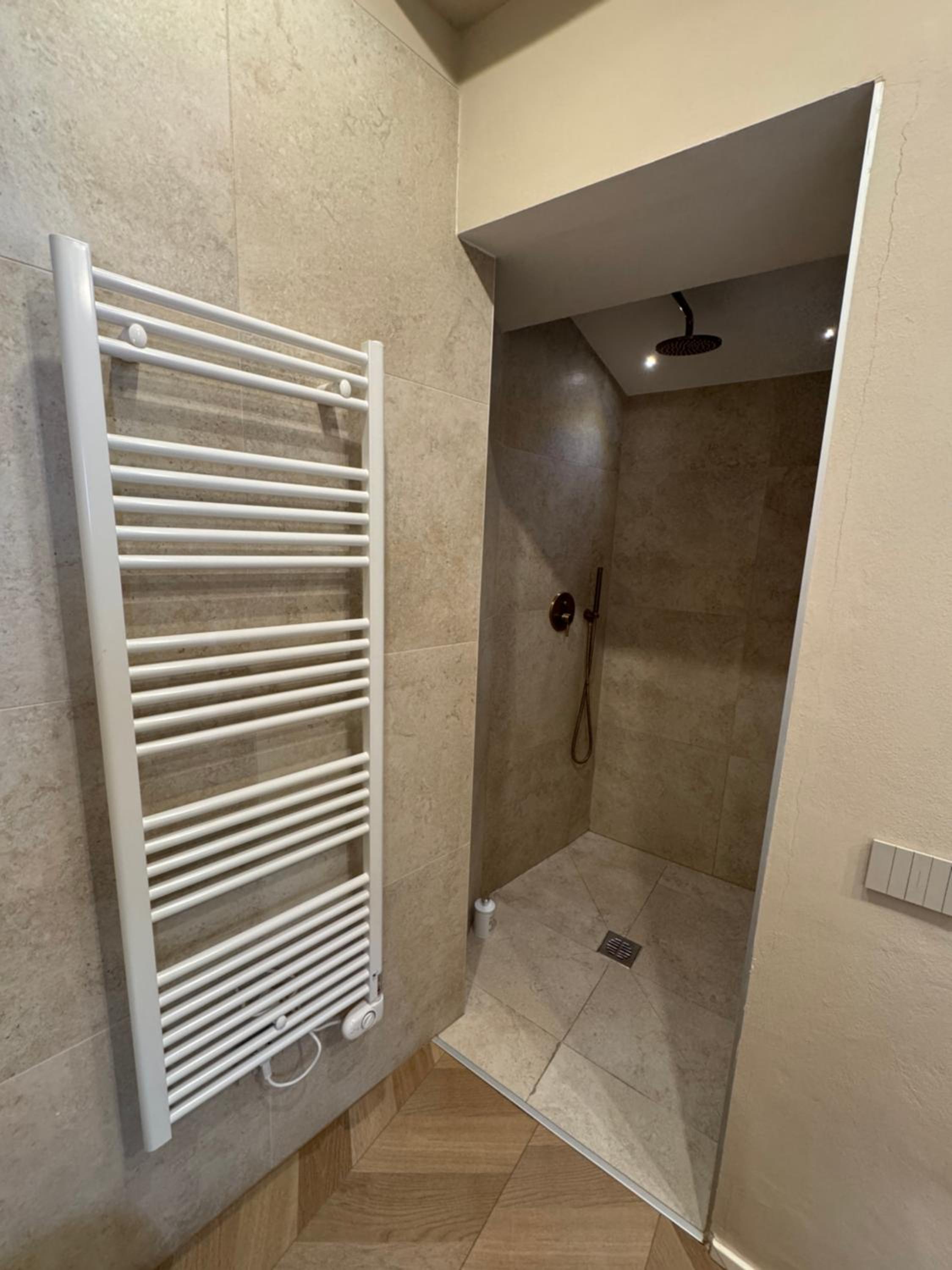 Pedroom Via San Tomaso