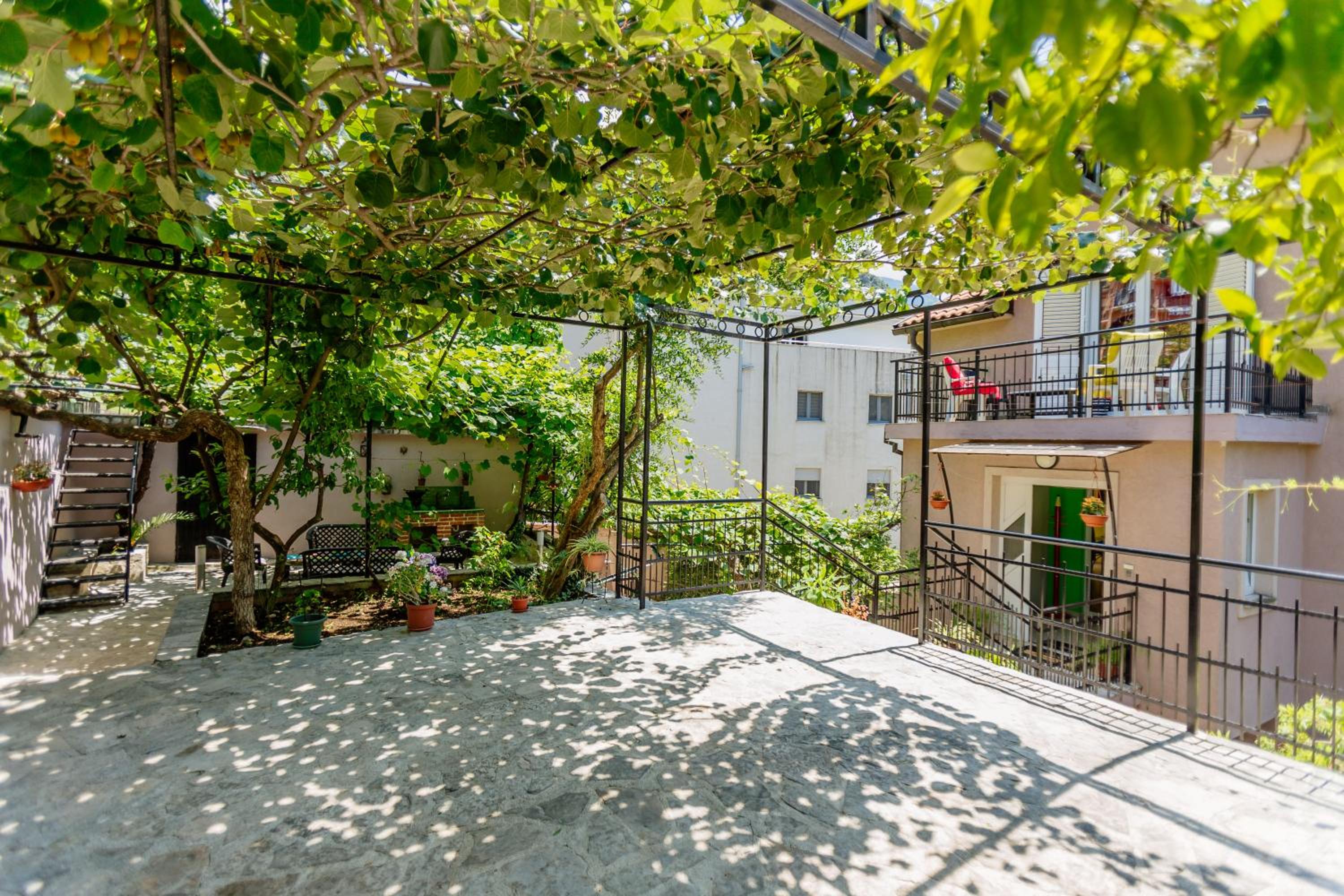 Spacious Central Magik