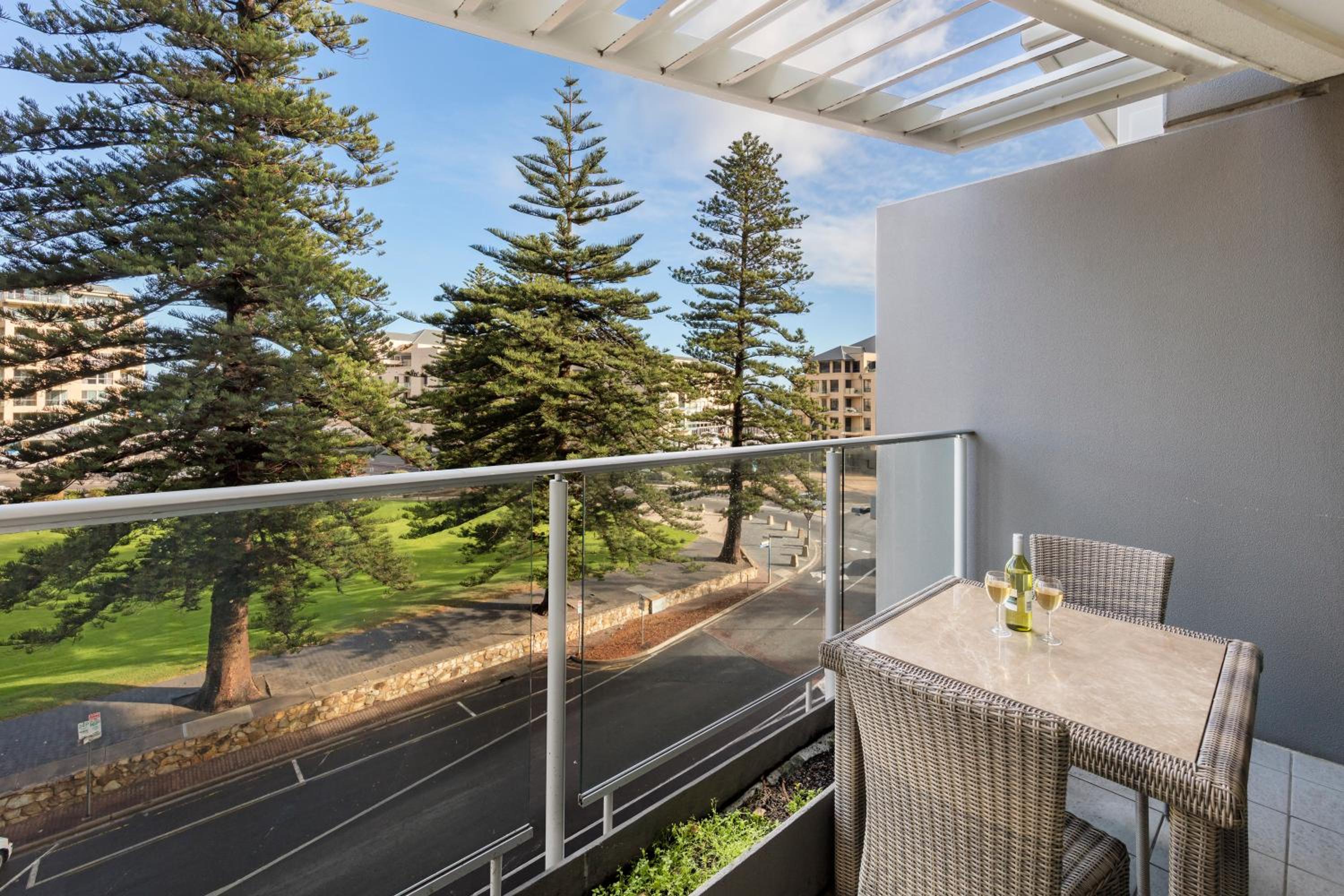 Oaks Glenelg Liberty Suites, photo 37