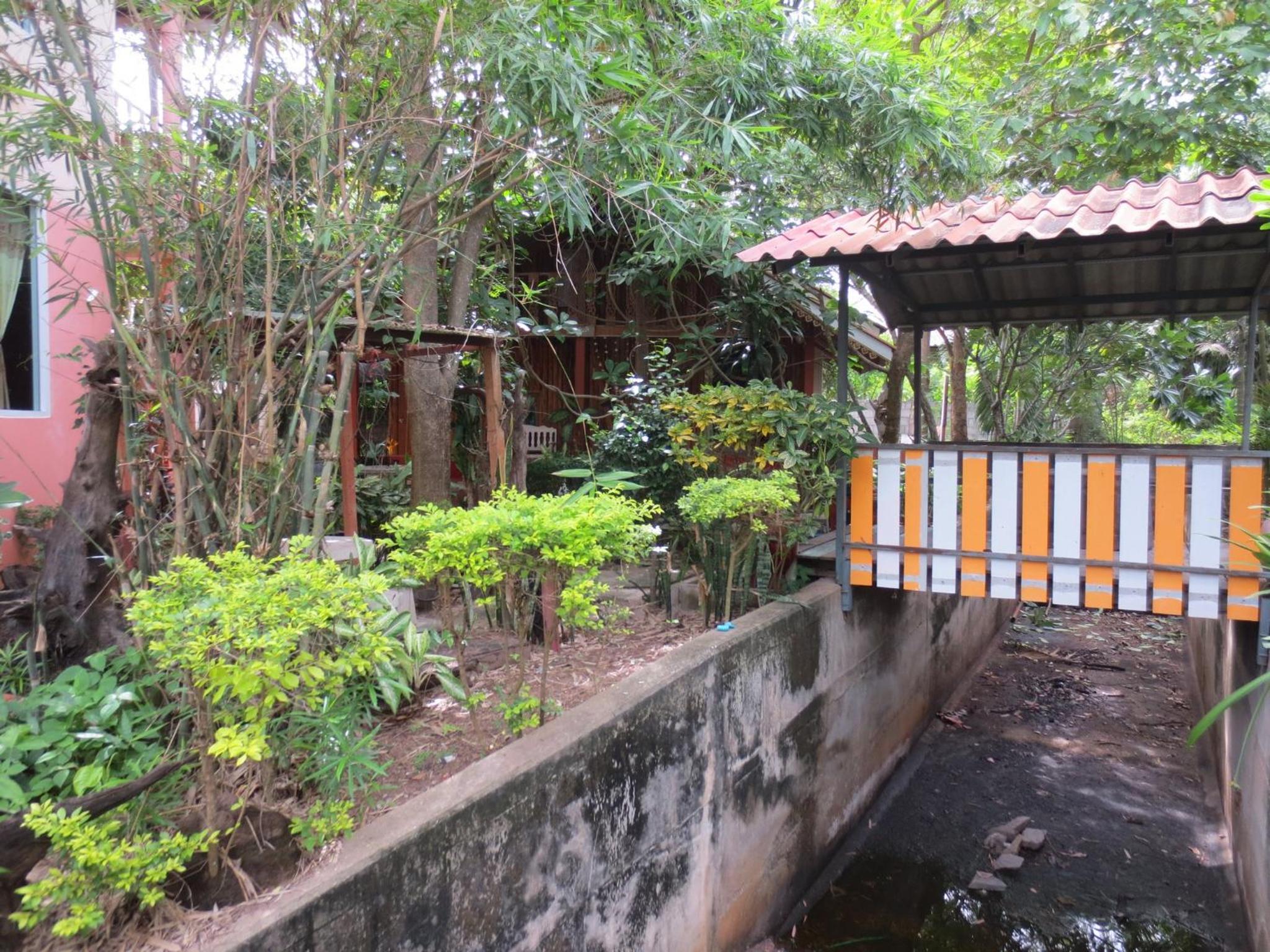Ban Tonnam Resort