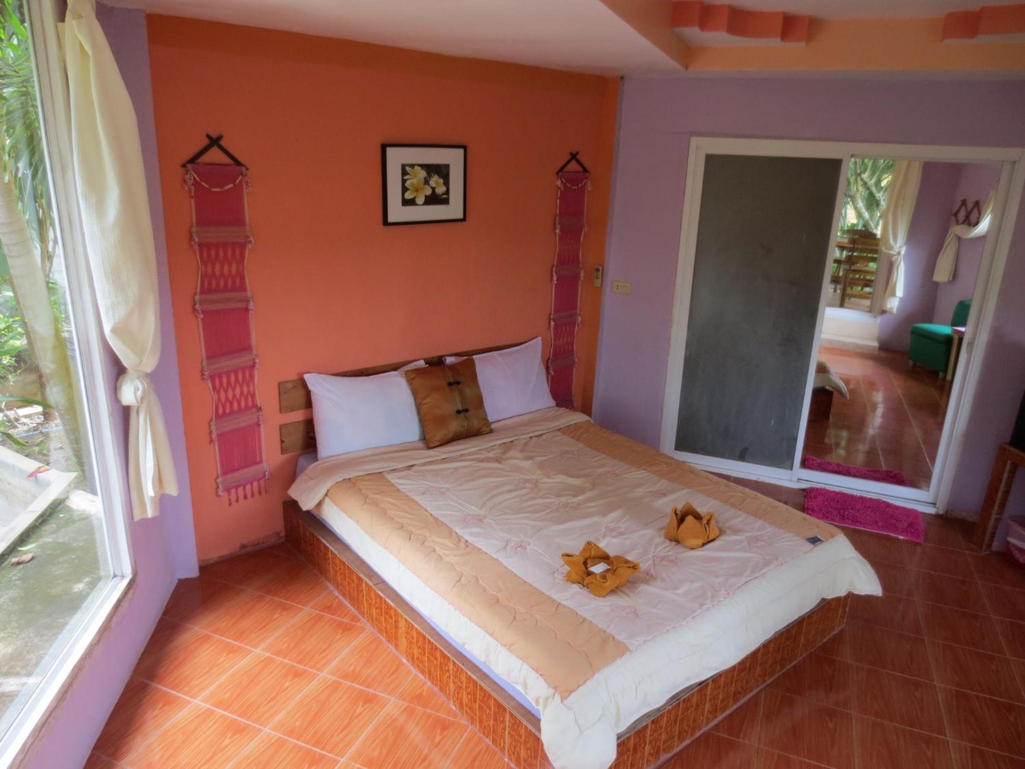 Ban Tonnam Resort
