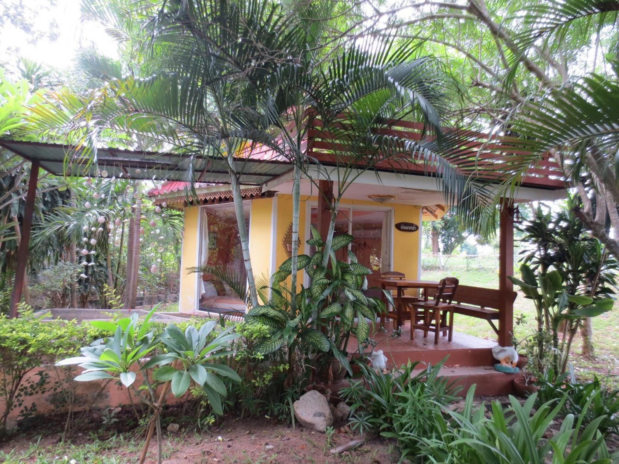 Ban Tonnam Resort