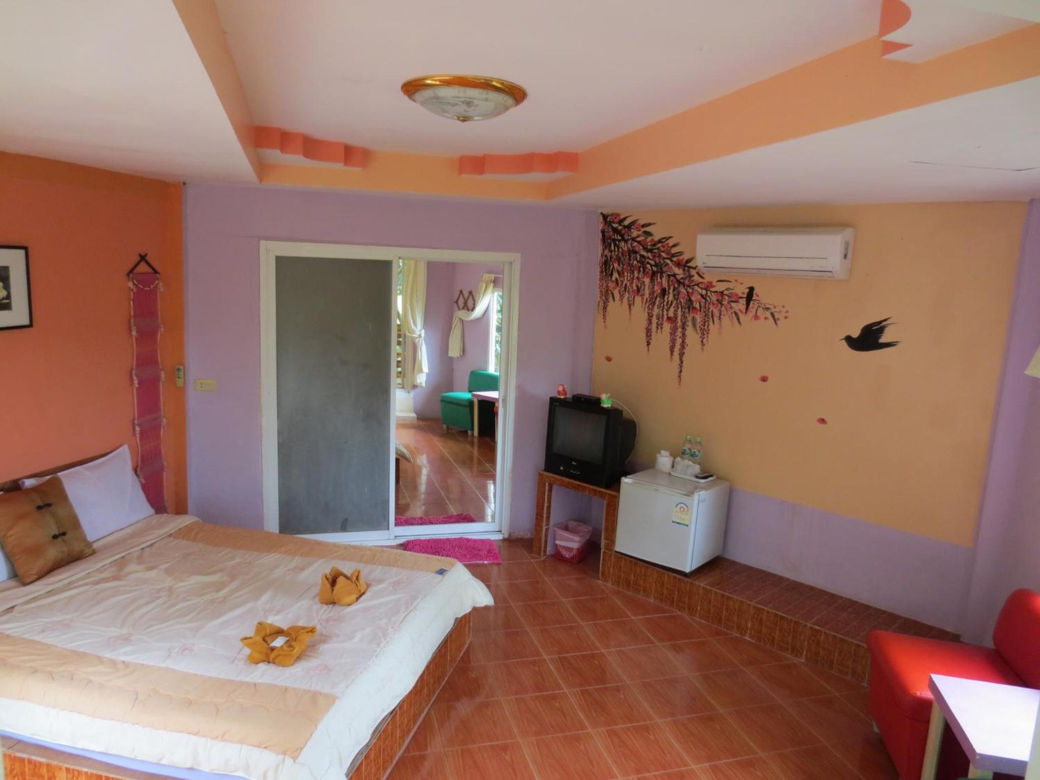 Ban Tonnam Resort