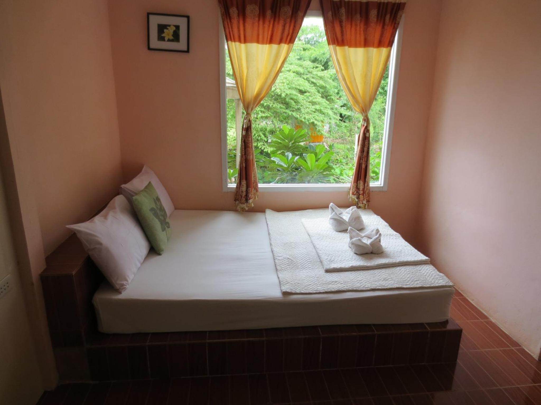 Ban Tonnam Resort