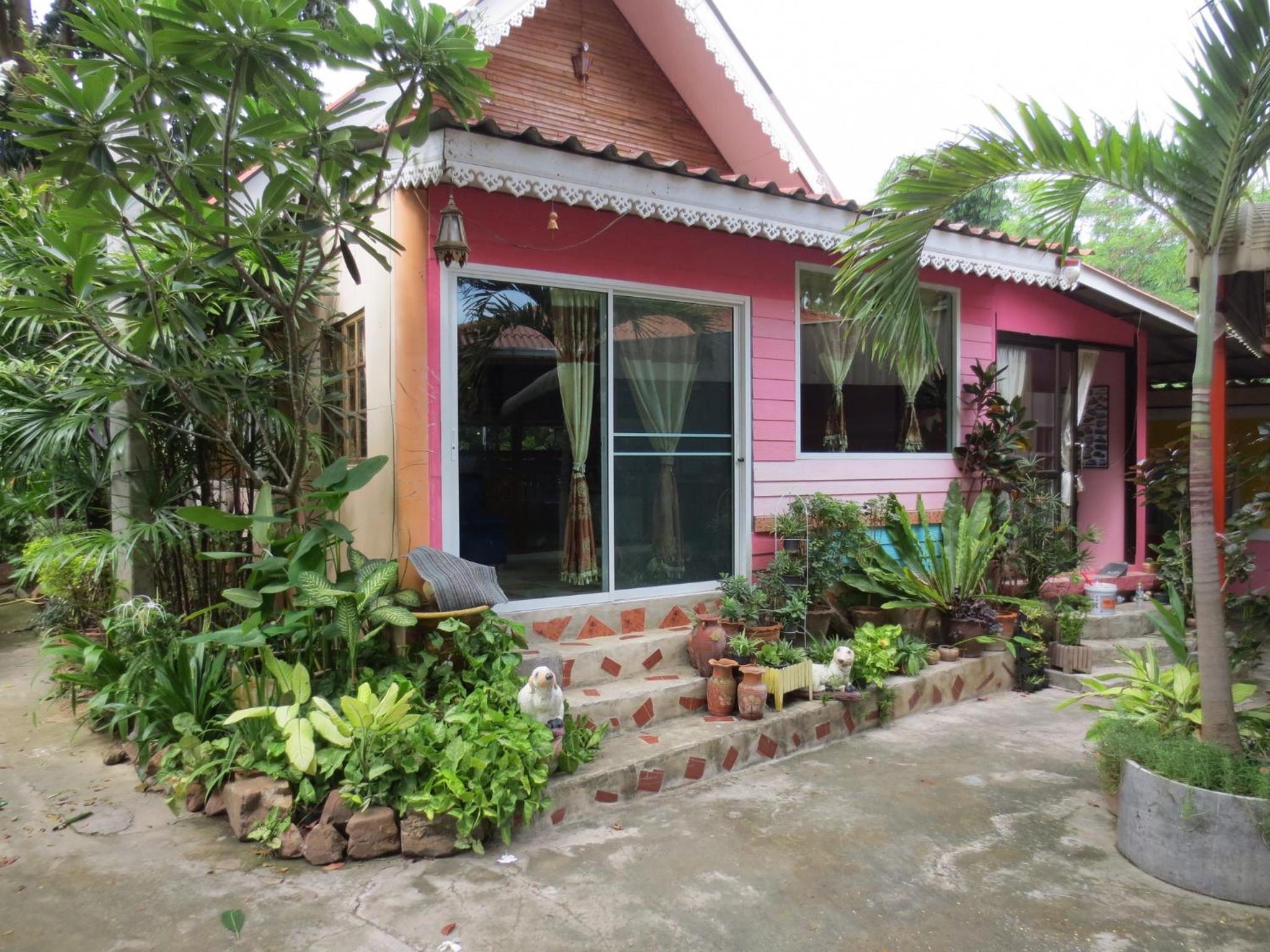 Ban Tonnam Resort