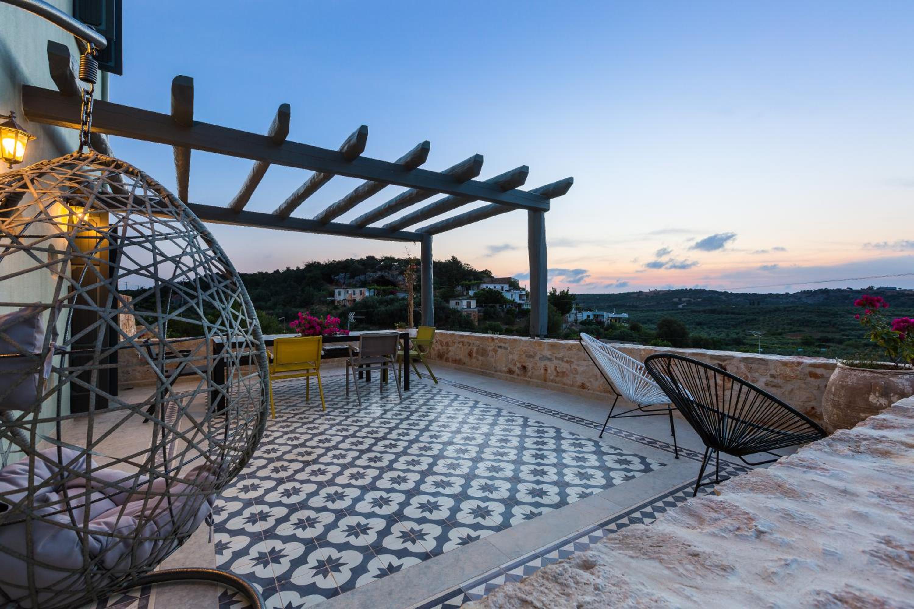 ERONDAS Cretan Country Villas