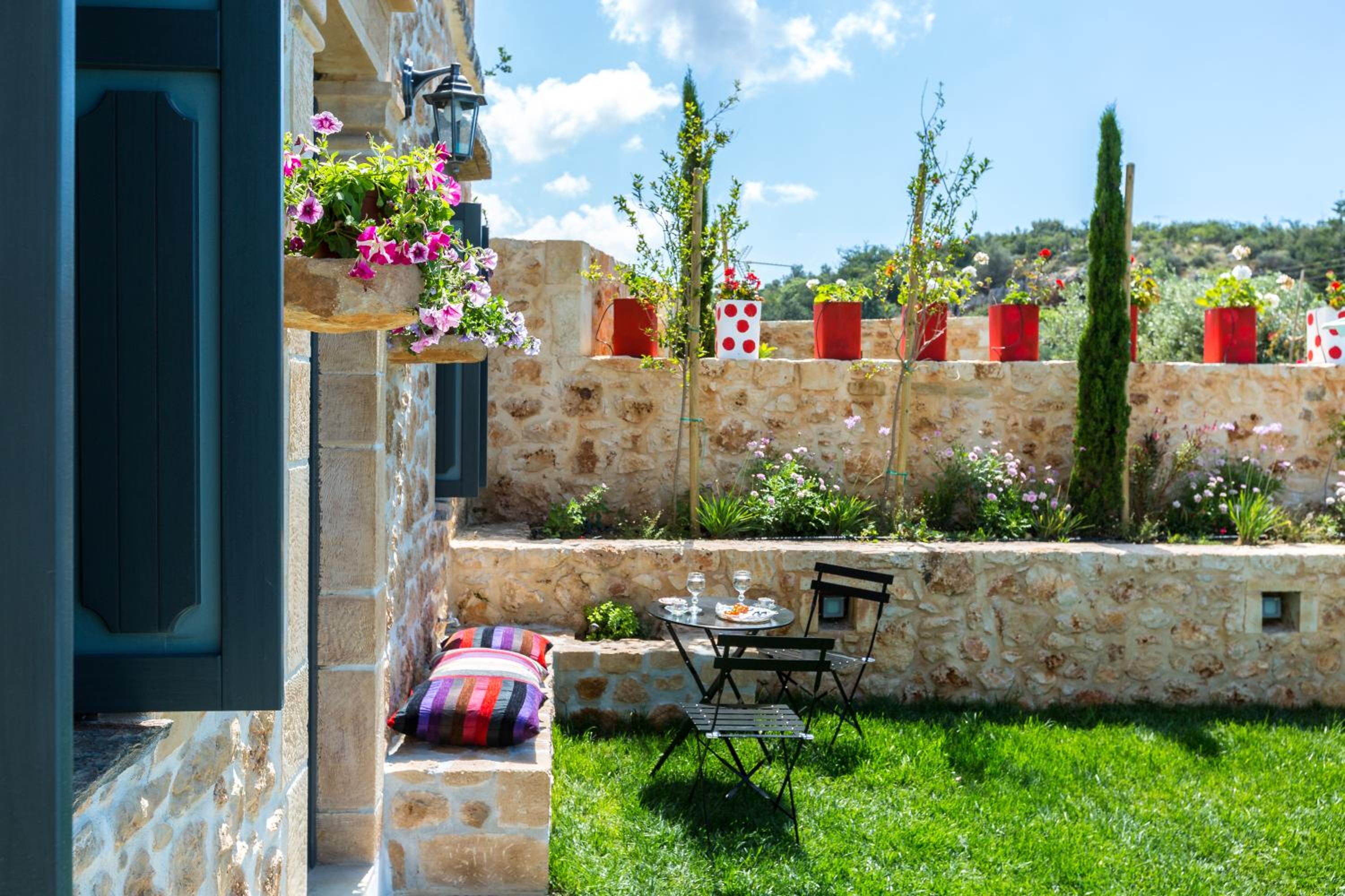 ERONDAS Cretan Country Villas