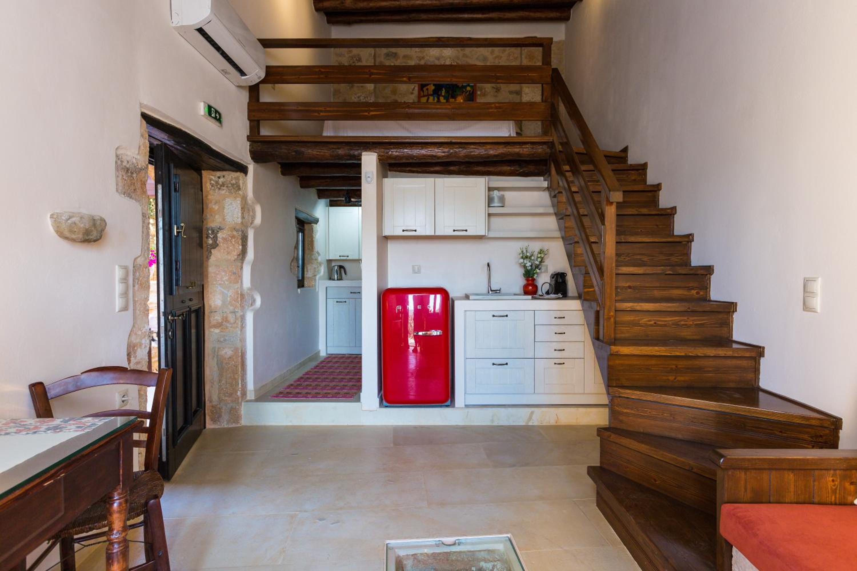 ERONDAS Cretan Country Villas