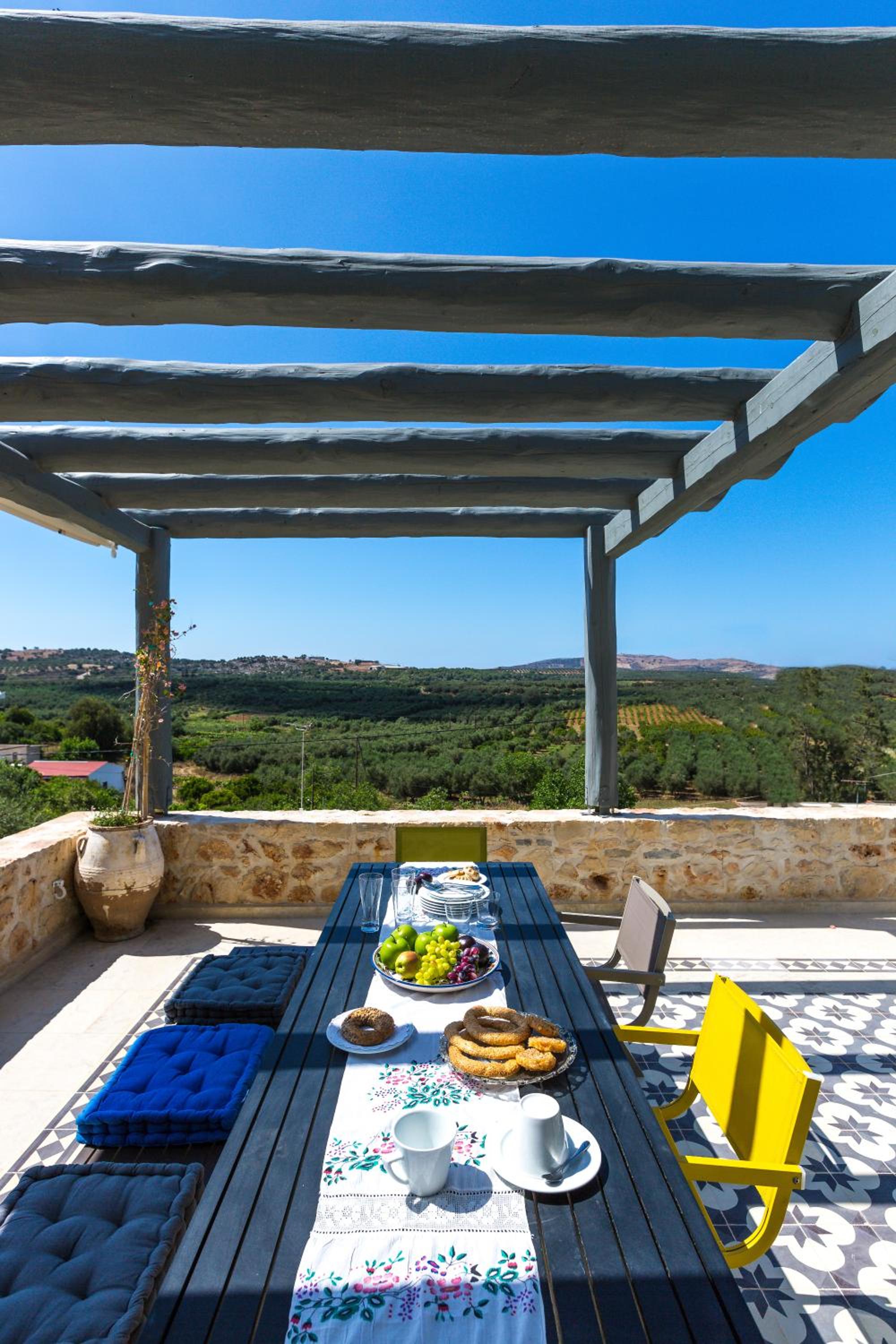 ERONDAS Cretan Country Villas