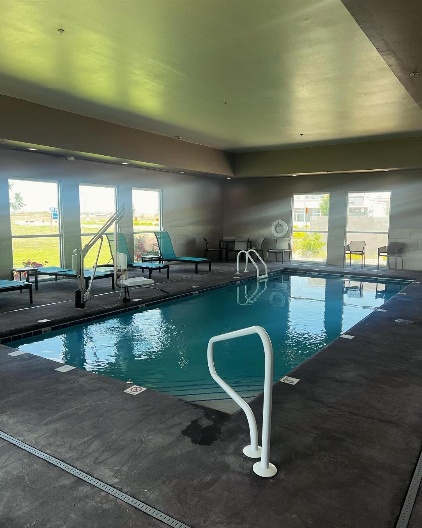 avid hotel - Hays by IHG