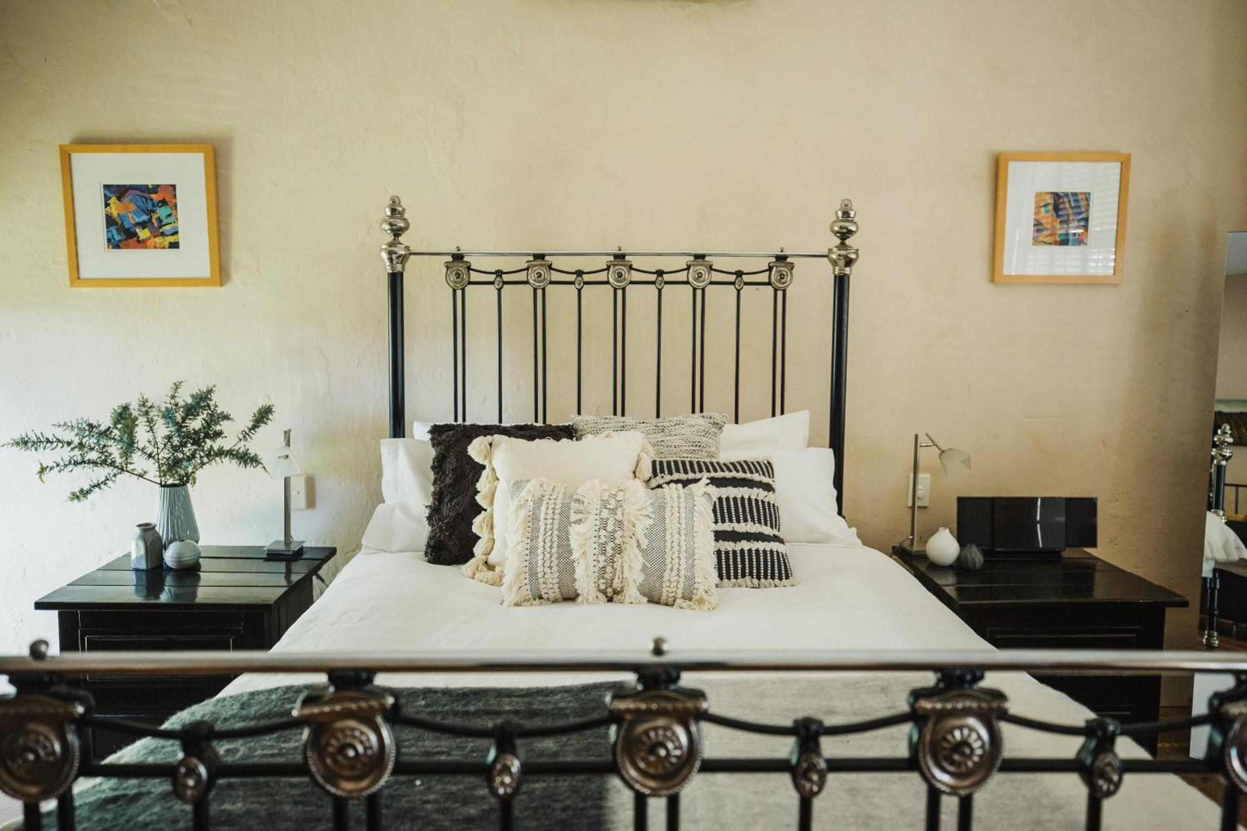 Wild Olive Cottage Clare Valley