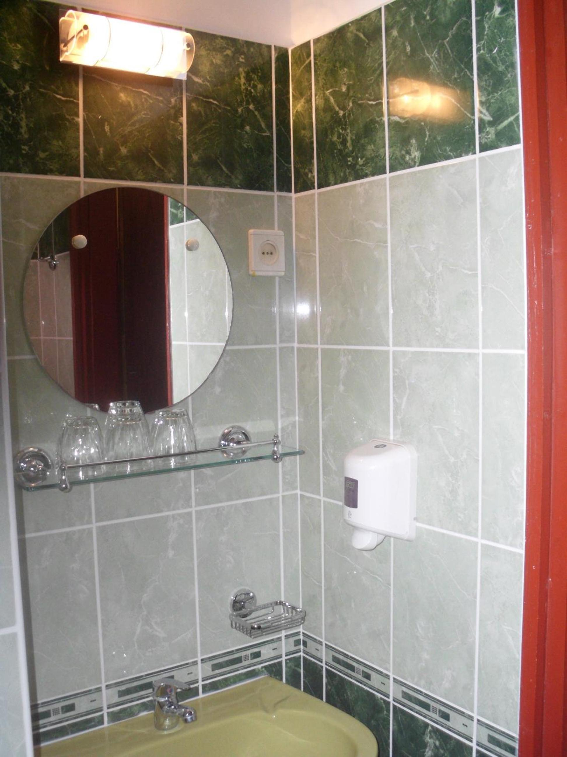 Photo 28