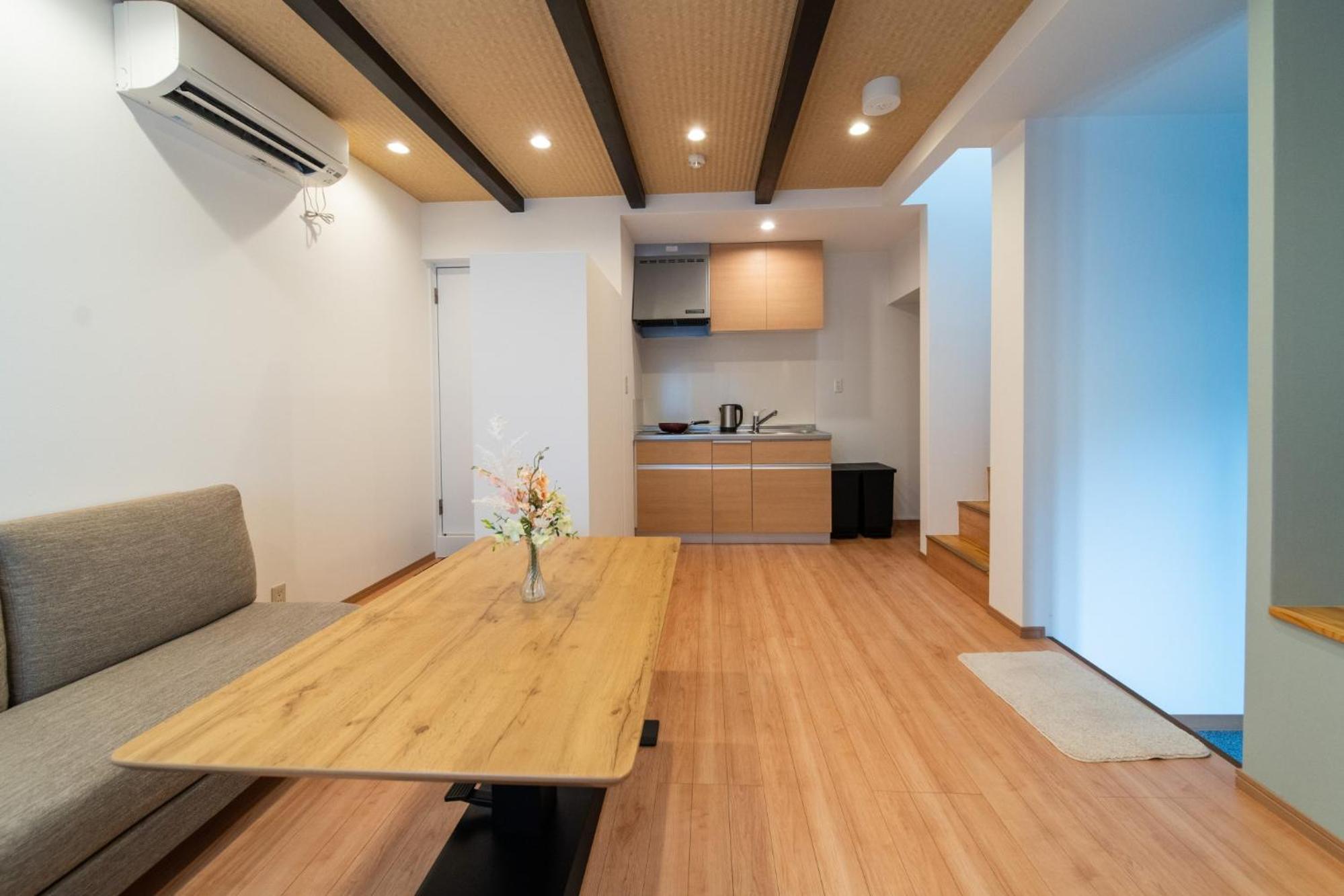 夏様小倉町 Convenient house, private house, 5-minute walk from Nijo station