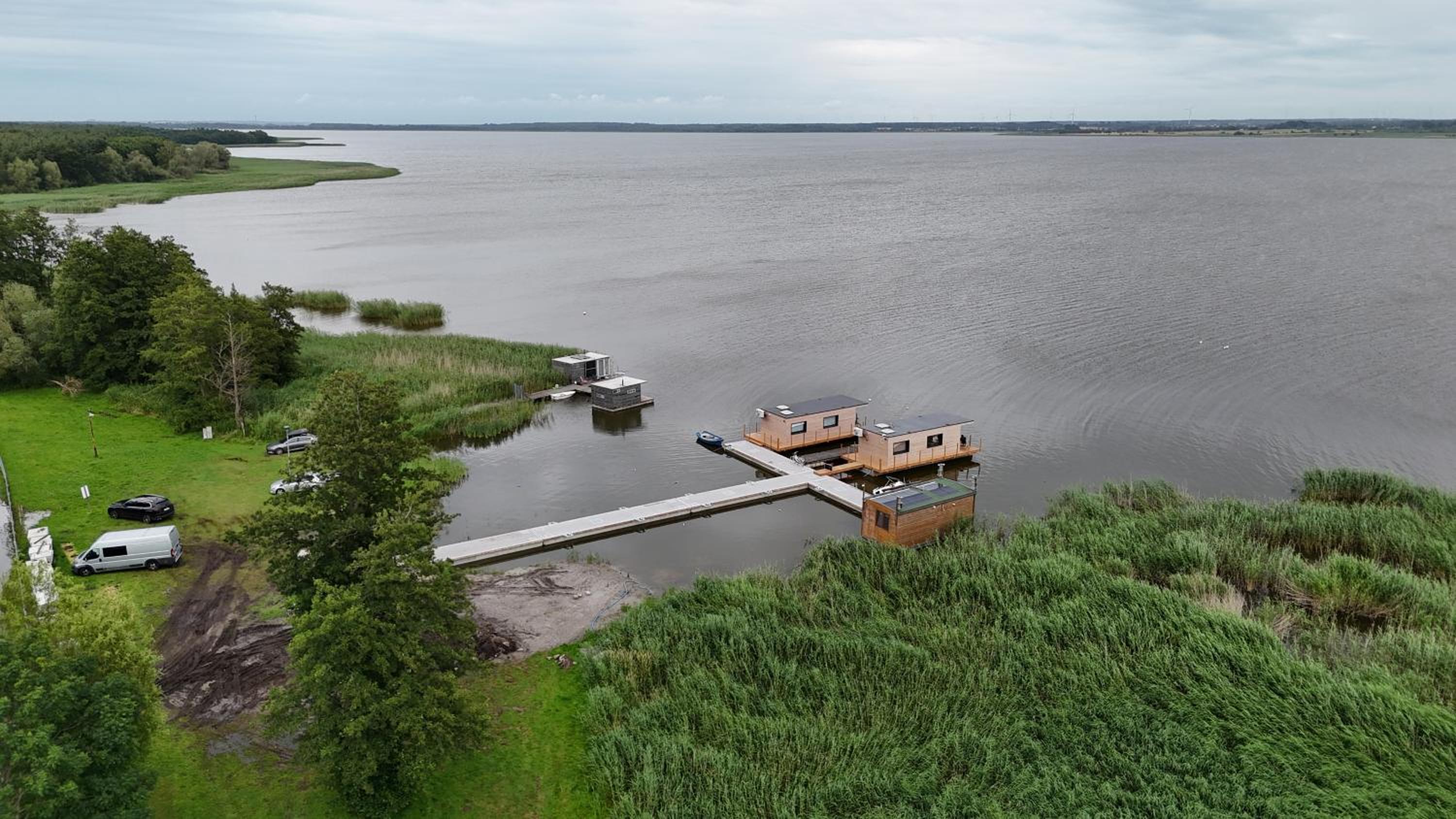 Domki na wodzie, Apartamenty, Houseboat, Jezioro Bukowo, Mierzeja 
