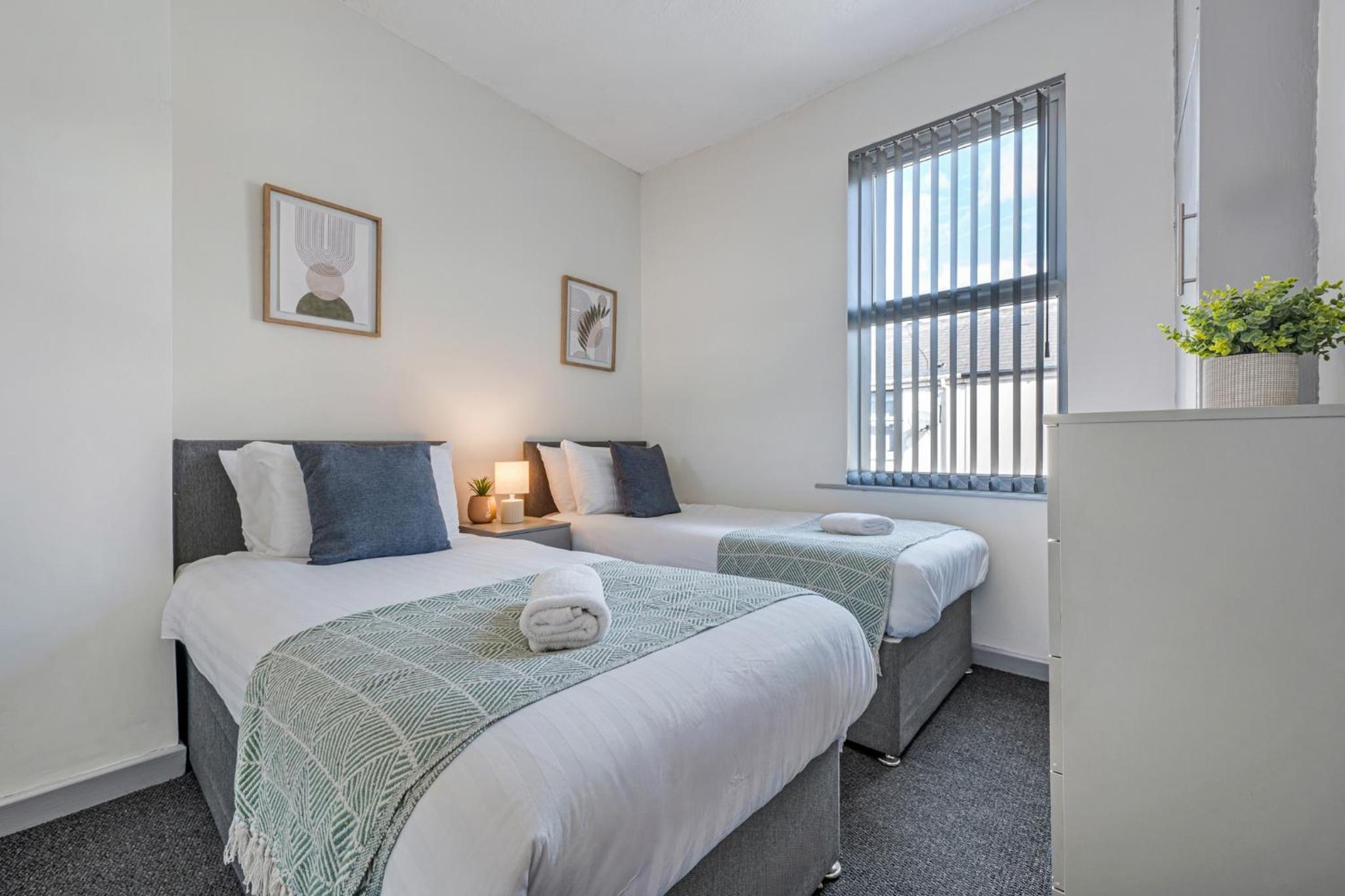 Randolph House - Air Host & Stay - Sleeps 6