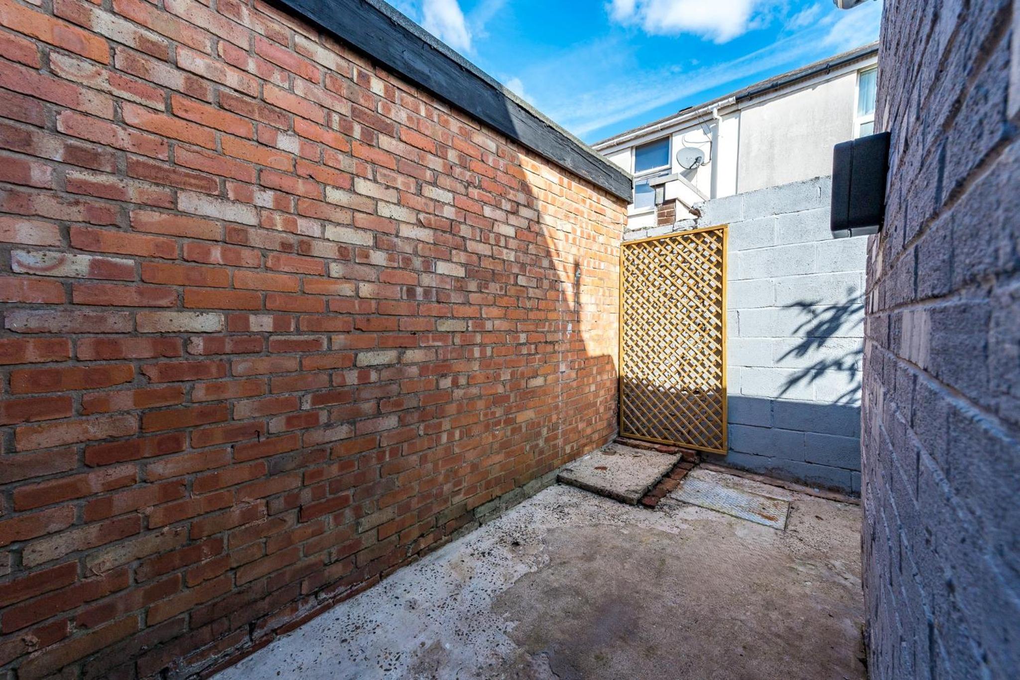 Randolph House - Air Host & Stay - Sleeps 6