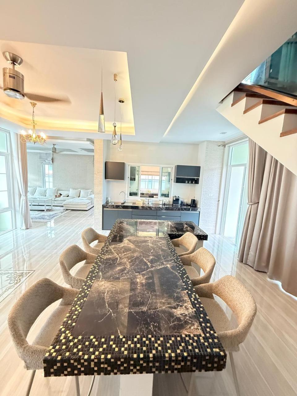 Kamala Beach Phuket - 4BR Private Luxury Pool Villa with Maid