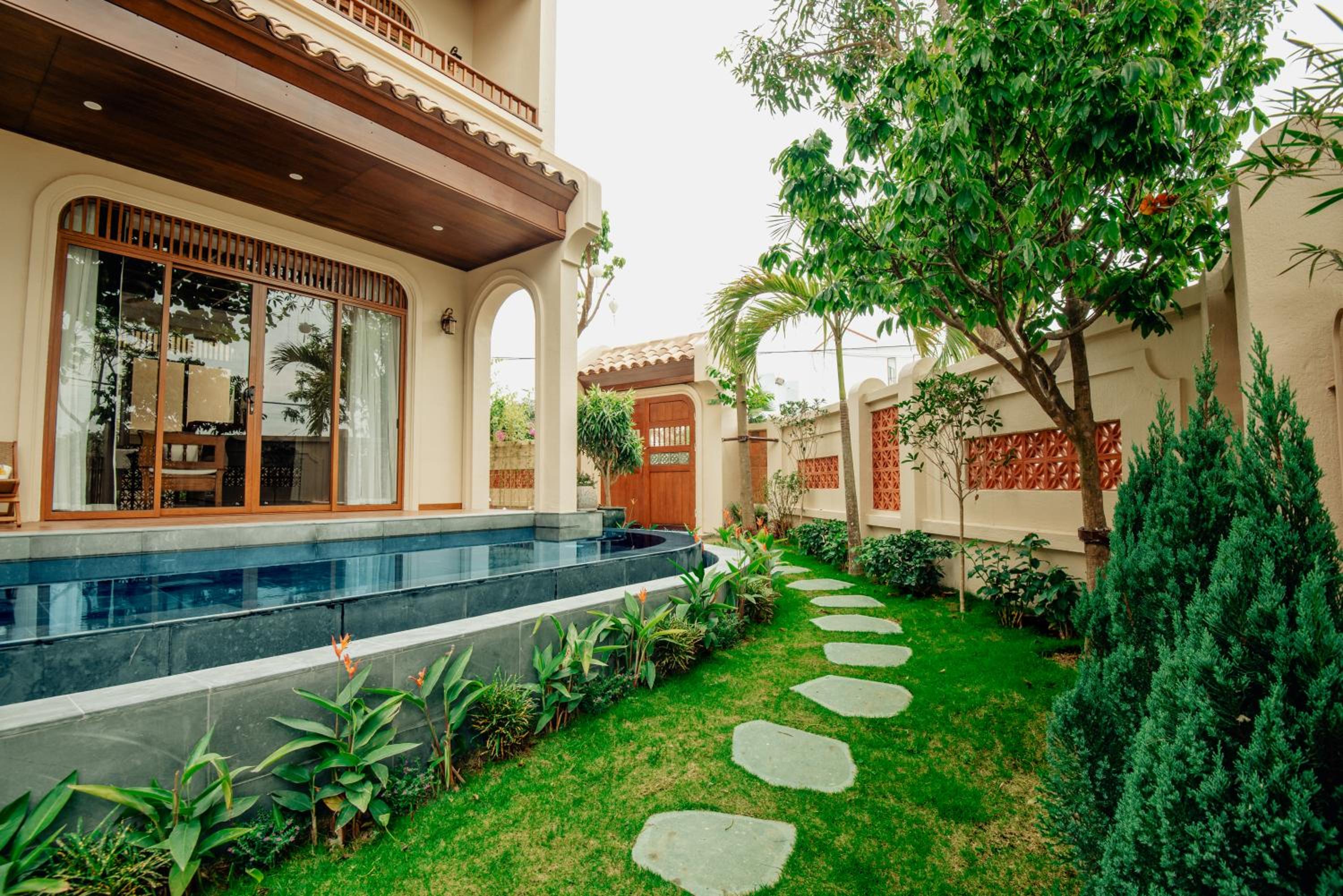 Hoian Tranquil Beach Villa