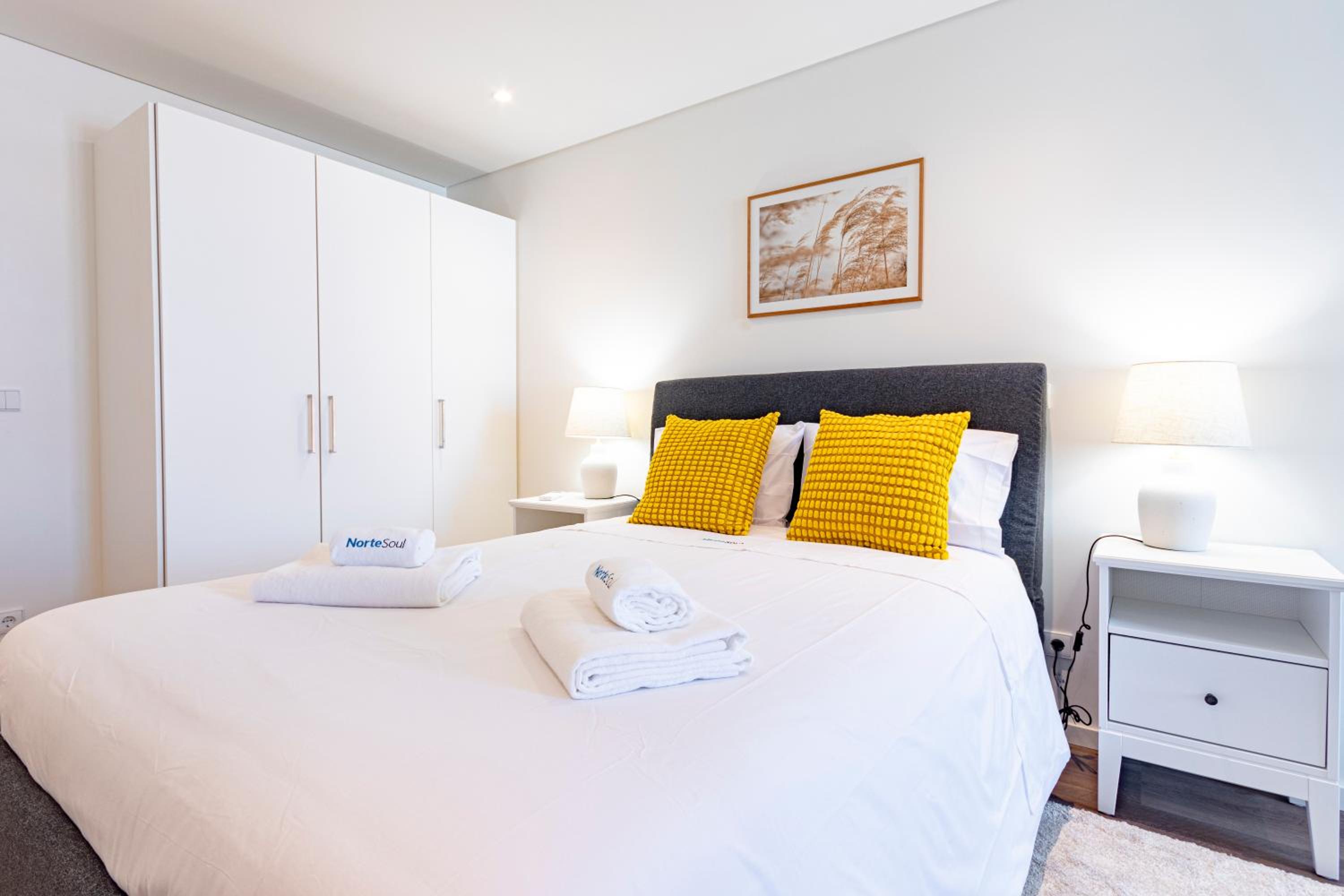 NorteSoul OldTown - 2 Bedroom 2 Bathroom Apartment!