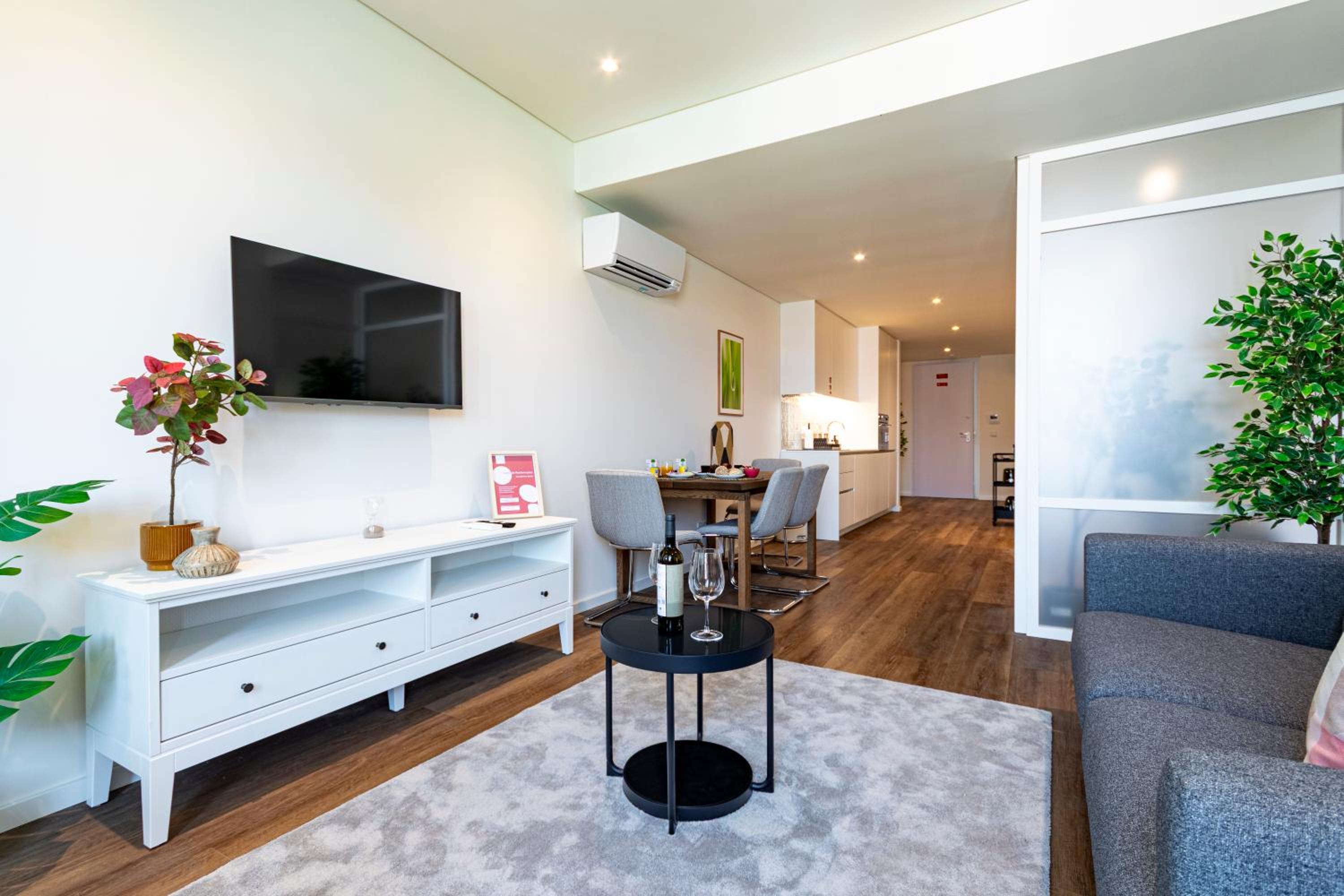 NorteSoul OldTown - 2 Bedroom 2 Bathroom Apartment!