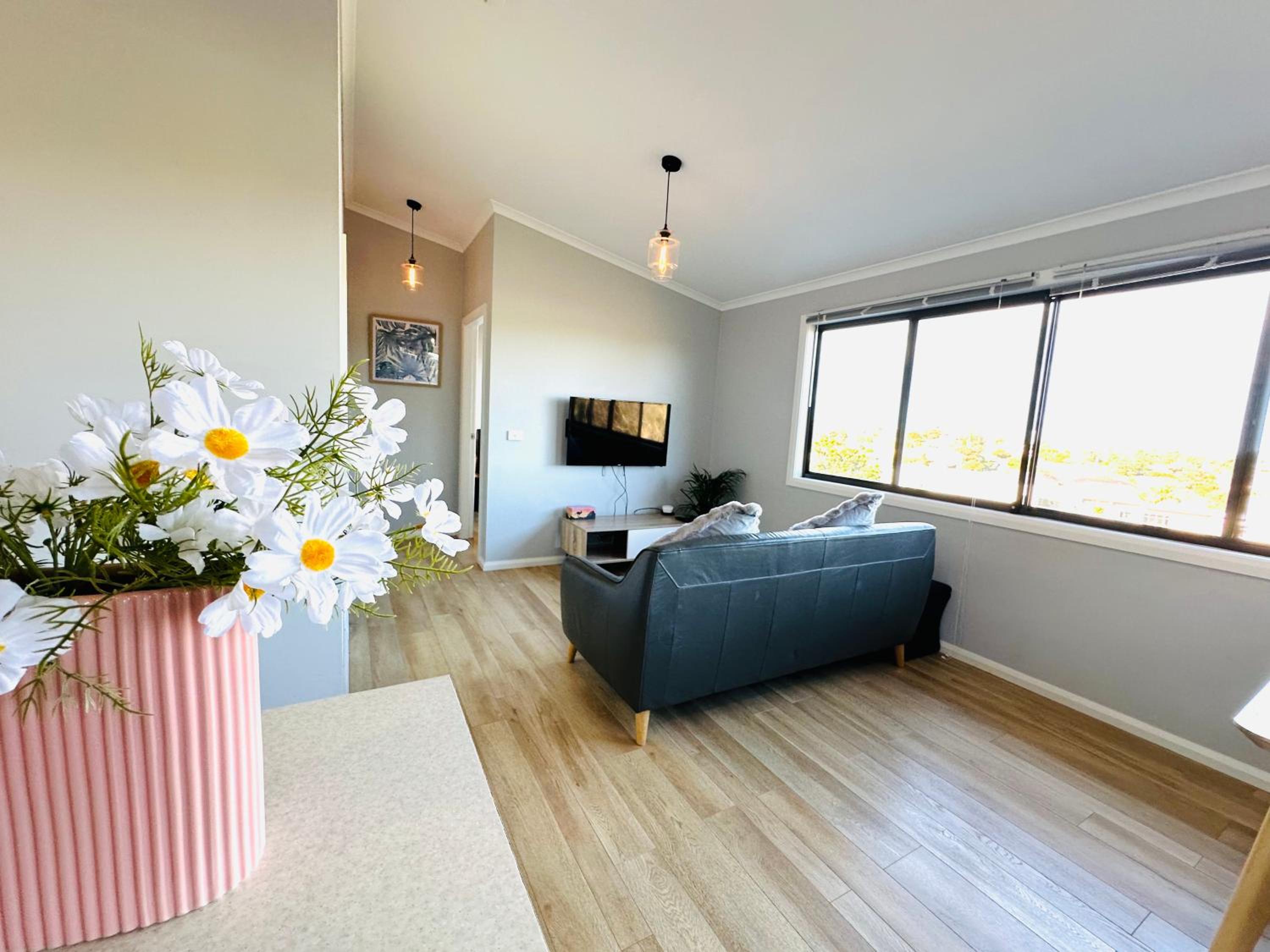 Affordable Luxury Stay Near Manly Beach