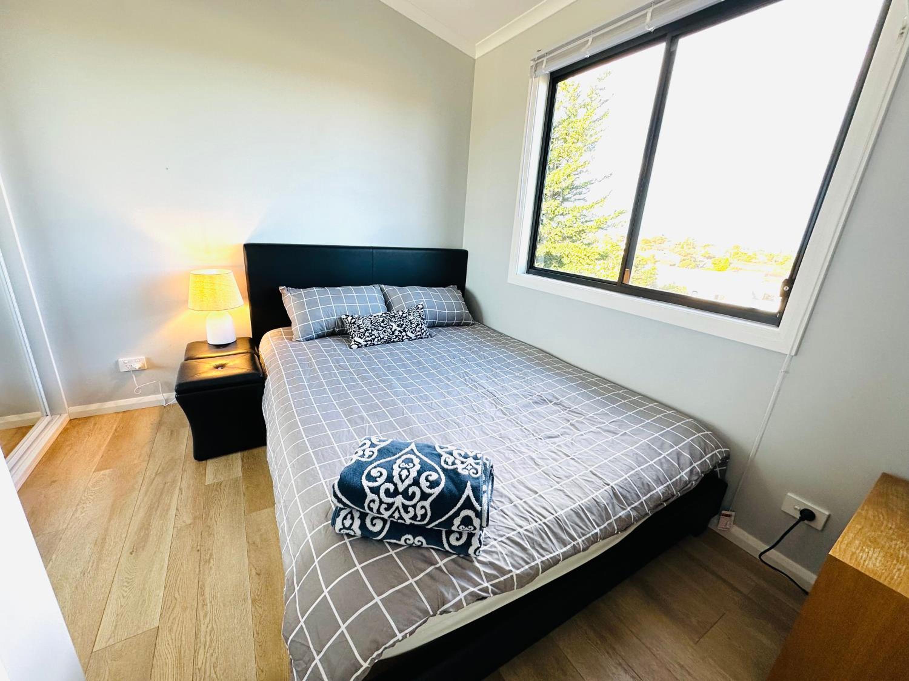 Affordable Luxury Stay Near Manly Beach
