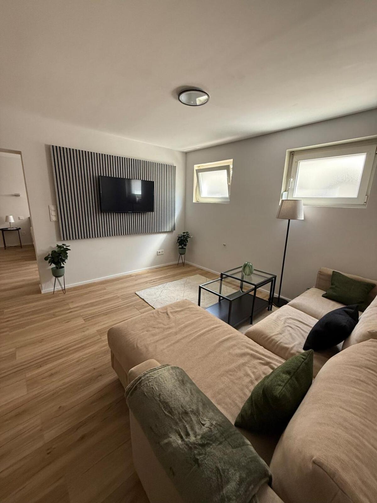 2 Zimmer - zentral - modern - Self Check-in